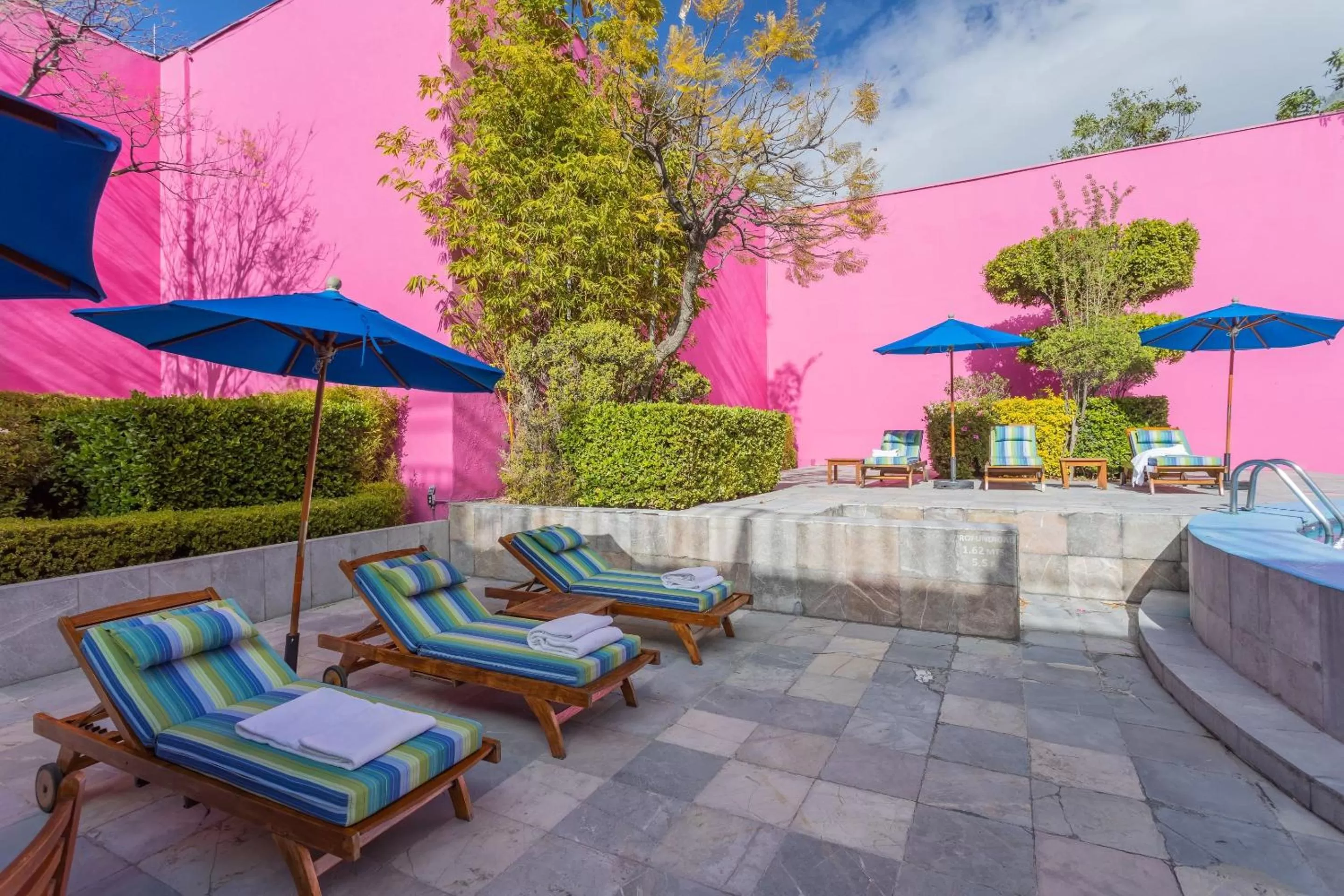 Swimming pool in Camino Real Polanco Mexico