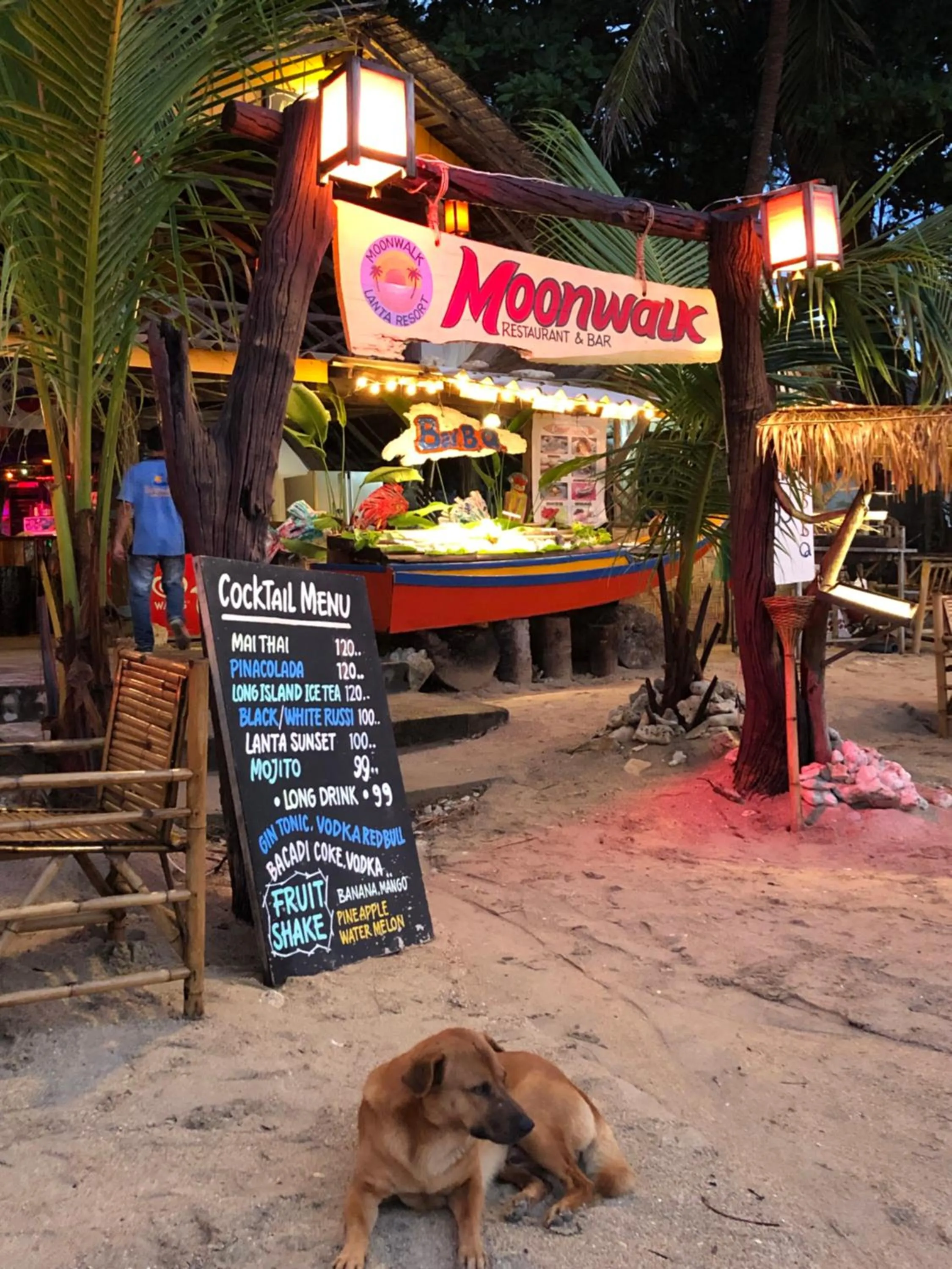 Pets in Moonwalk Lanta Resort