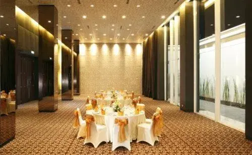 Banquet/Function facilities, Banquet Facilities in Akmani Hotel