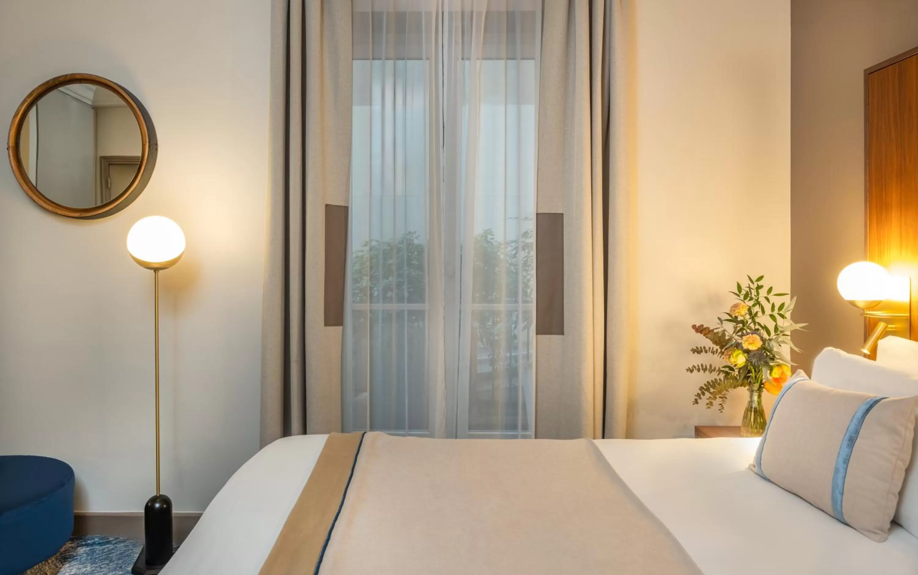 Bedroom, Bed in Hôtel Le Tourville by Inwood Hotels