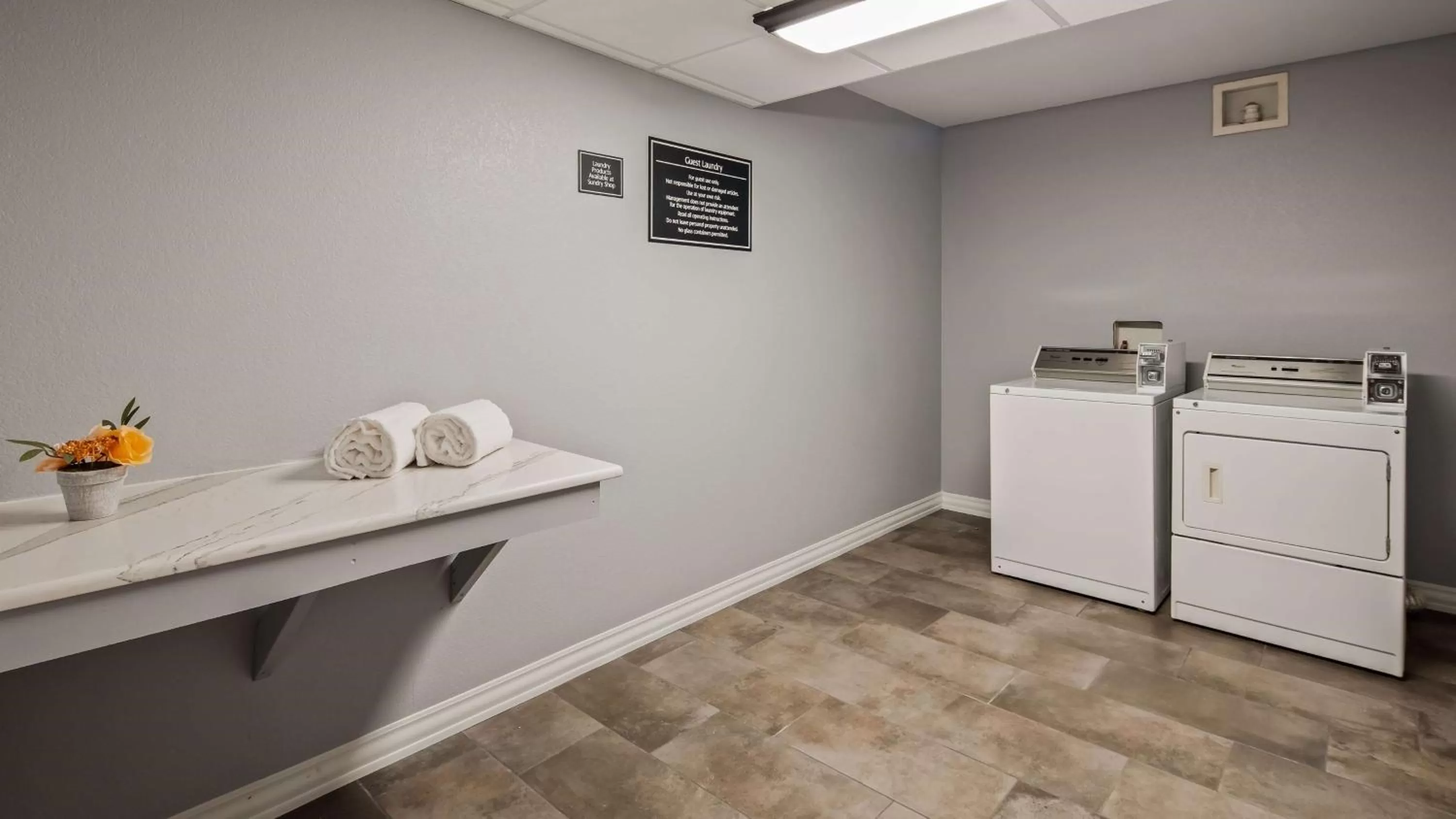 laundry in Best Western Plus St. Augustine I-95