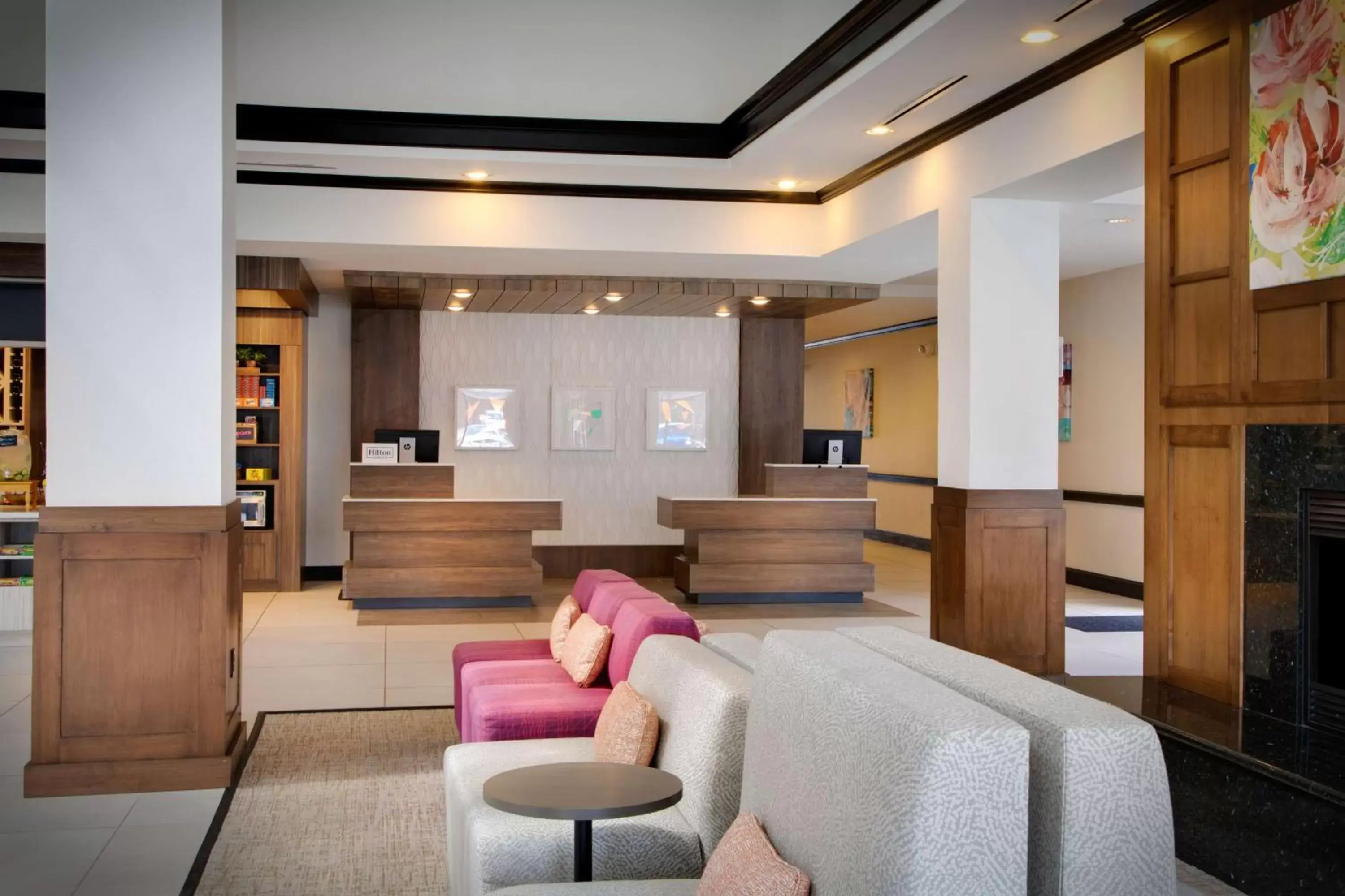 Lobby or reception in Hilton Garden Inn Tyler