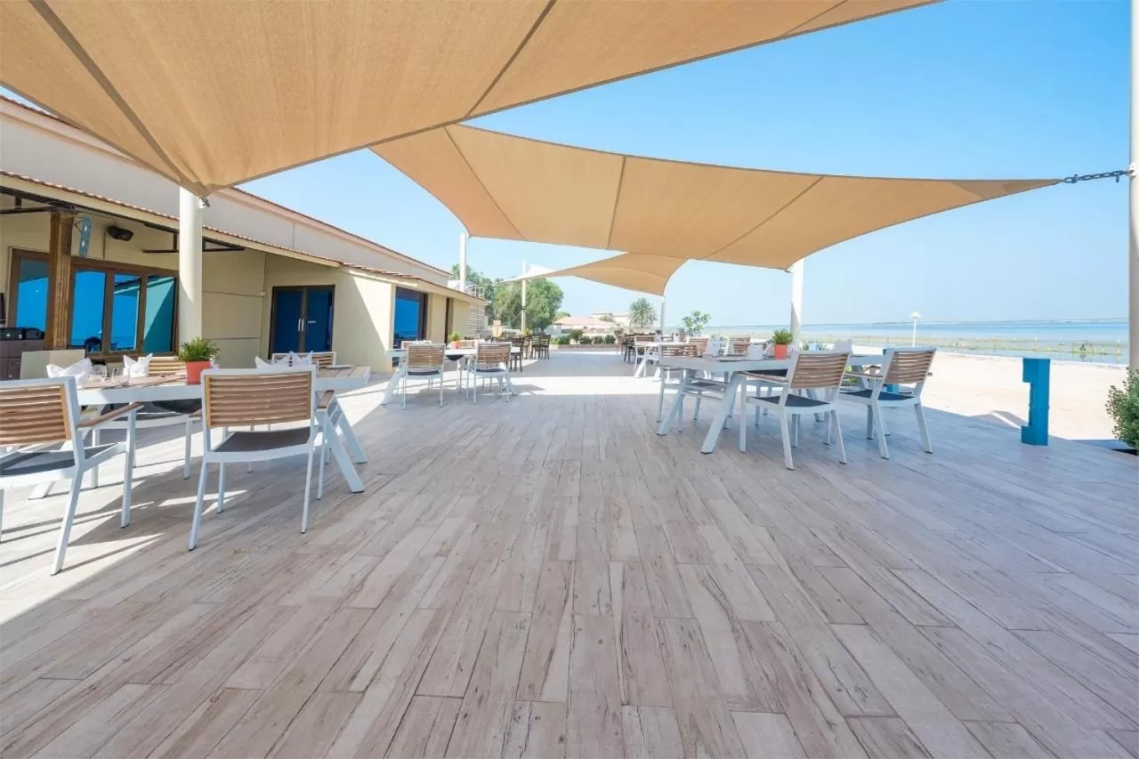 Restaurant/places to eat in Barracuda Resort