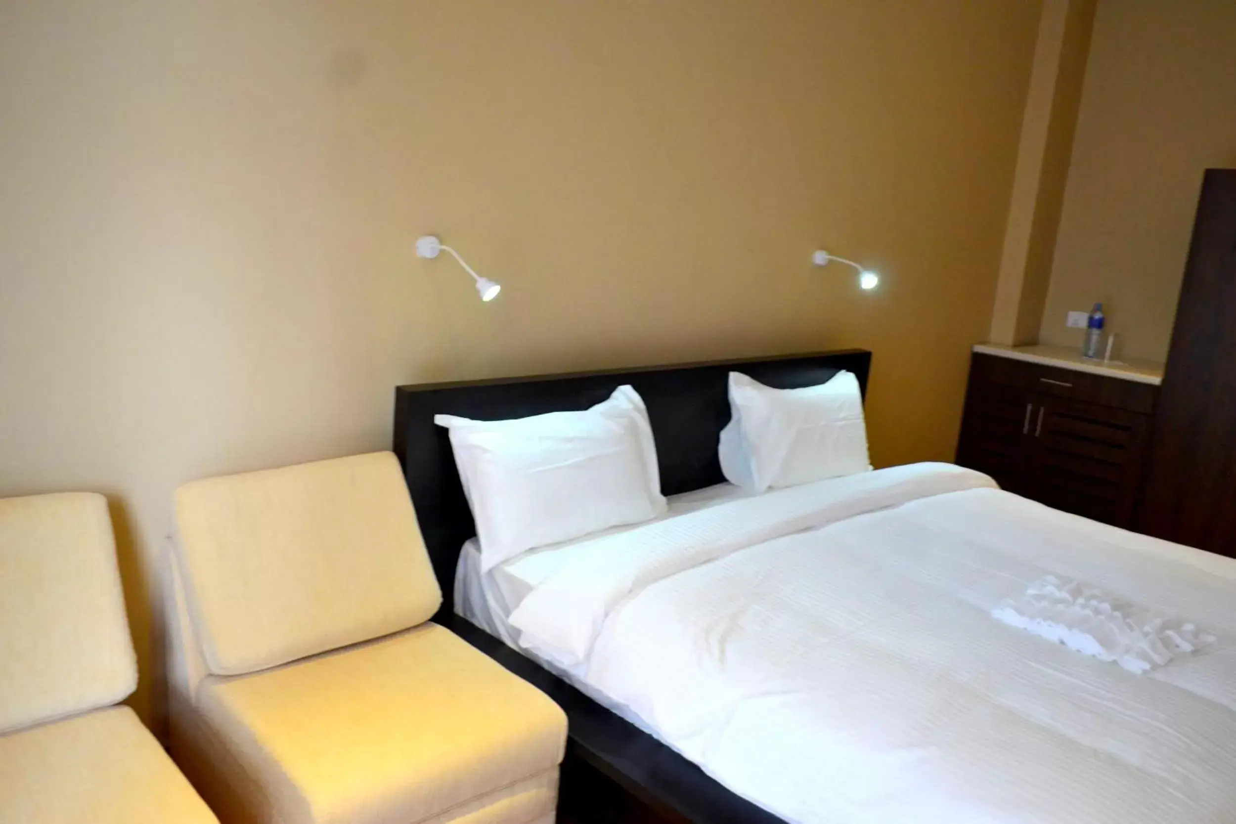 Photo of the whole room, Bed in Panorama Green View Hotel Nuwara Eliya