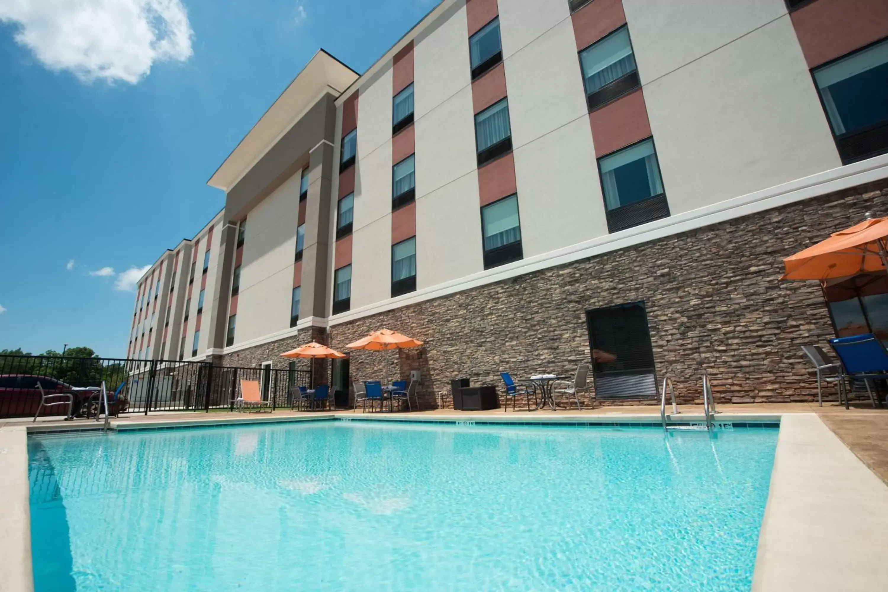 Pool view, Property Building in Hampton Inn & Suites Stillwater West