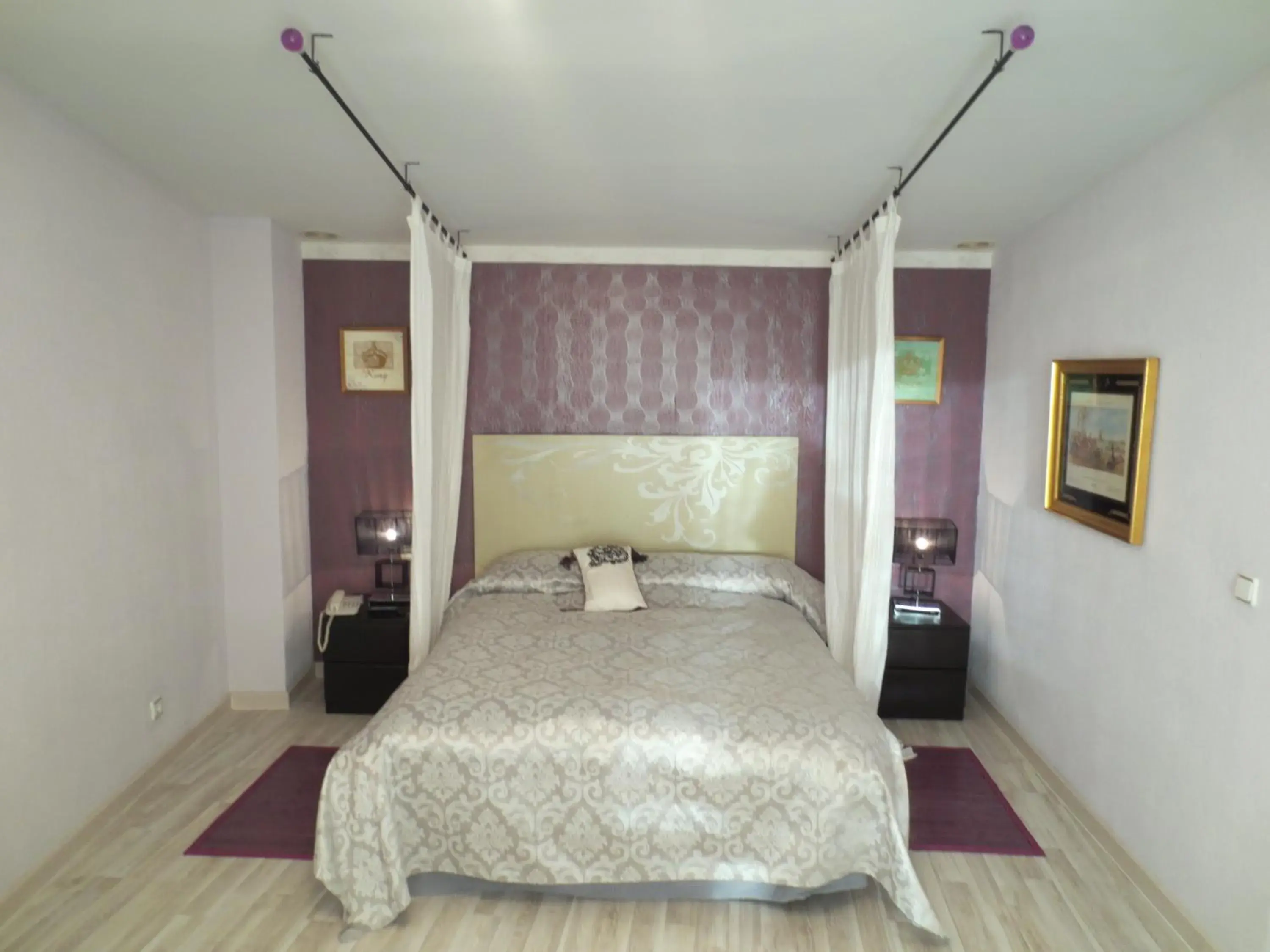 Photo of the whole room, Bed in Hotel Vejo