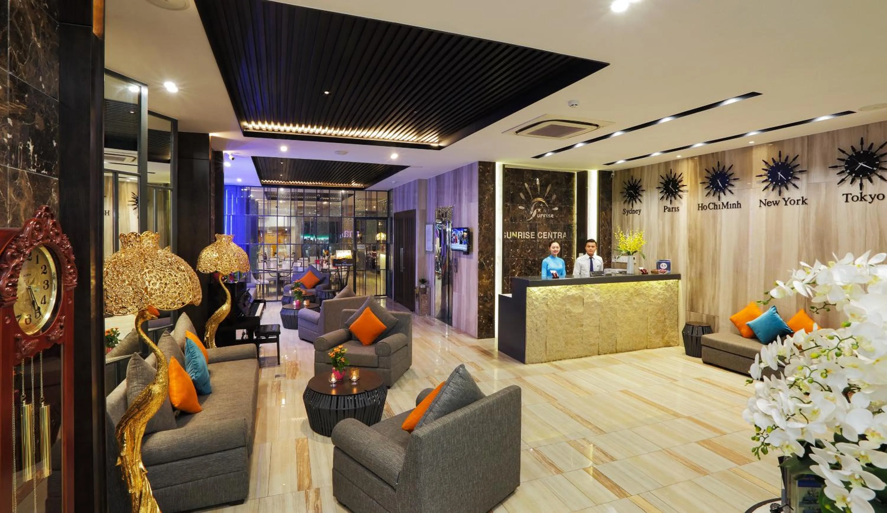 Facade/entrance in Sunrise Central Hotel