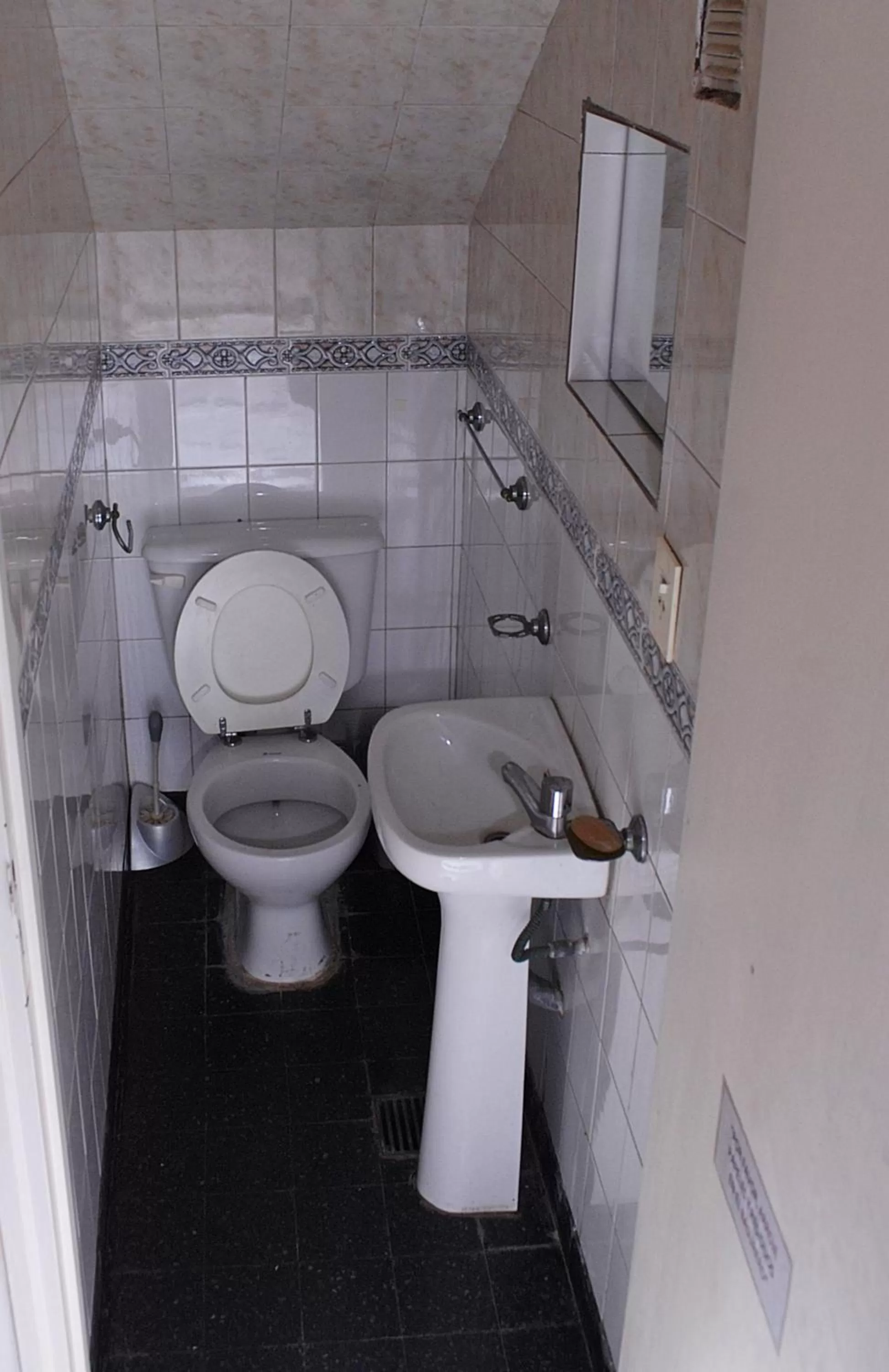 Bathroom in La Rojarilla