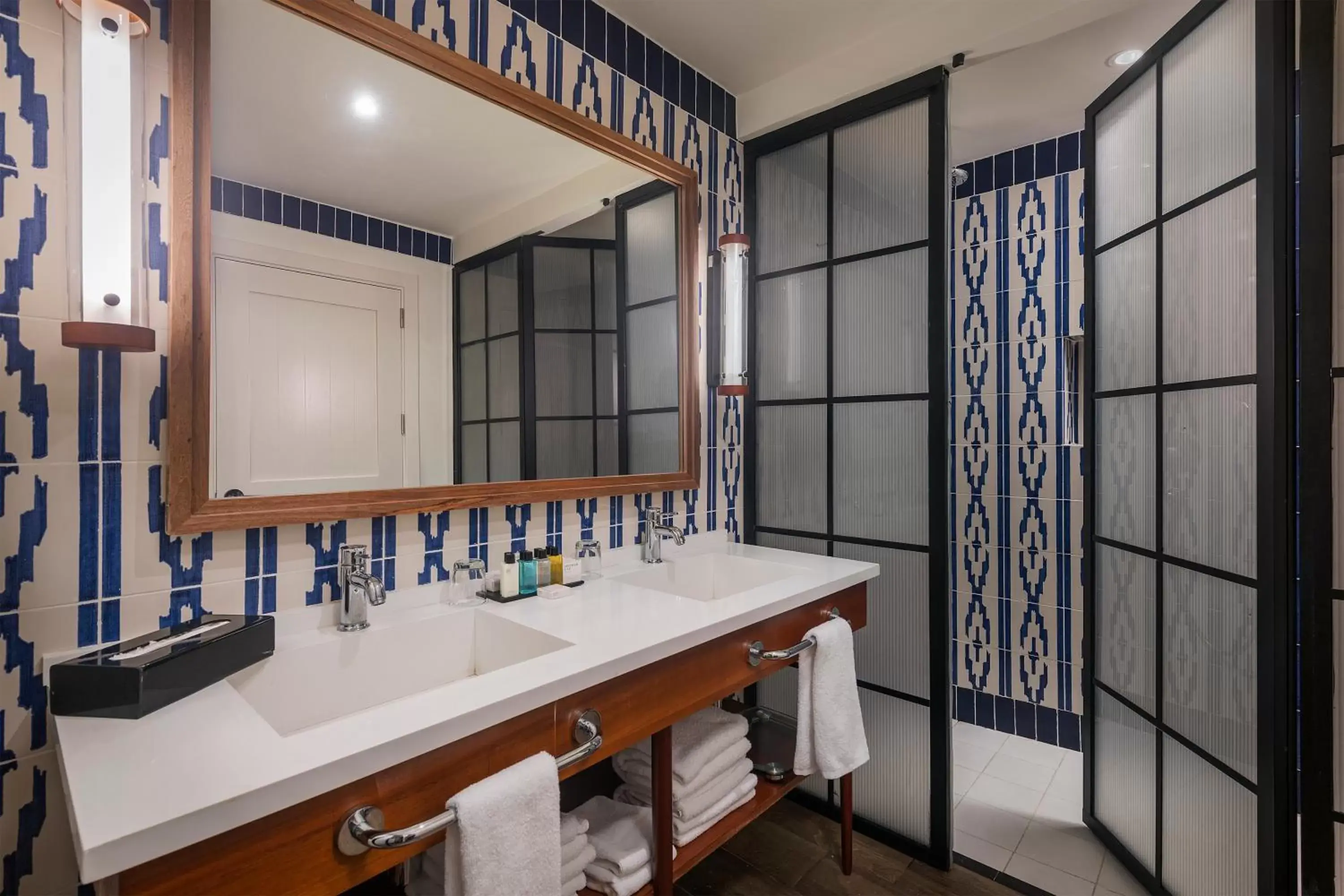 Junior Suite Swim Up in El Beso Adults Only At Ocean El Faro - All Inclusive Junior Suite Swim Up in El Beso Adults Only At Ocean El Faro - All Inclusive