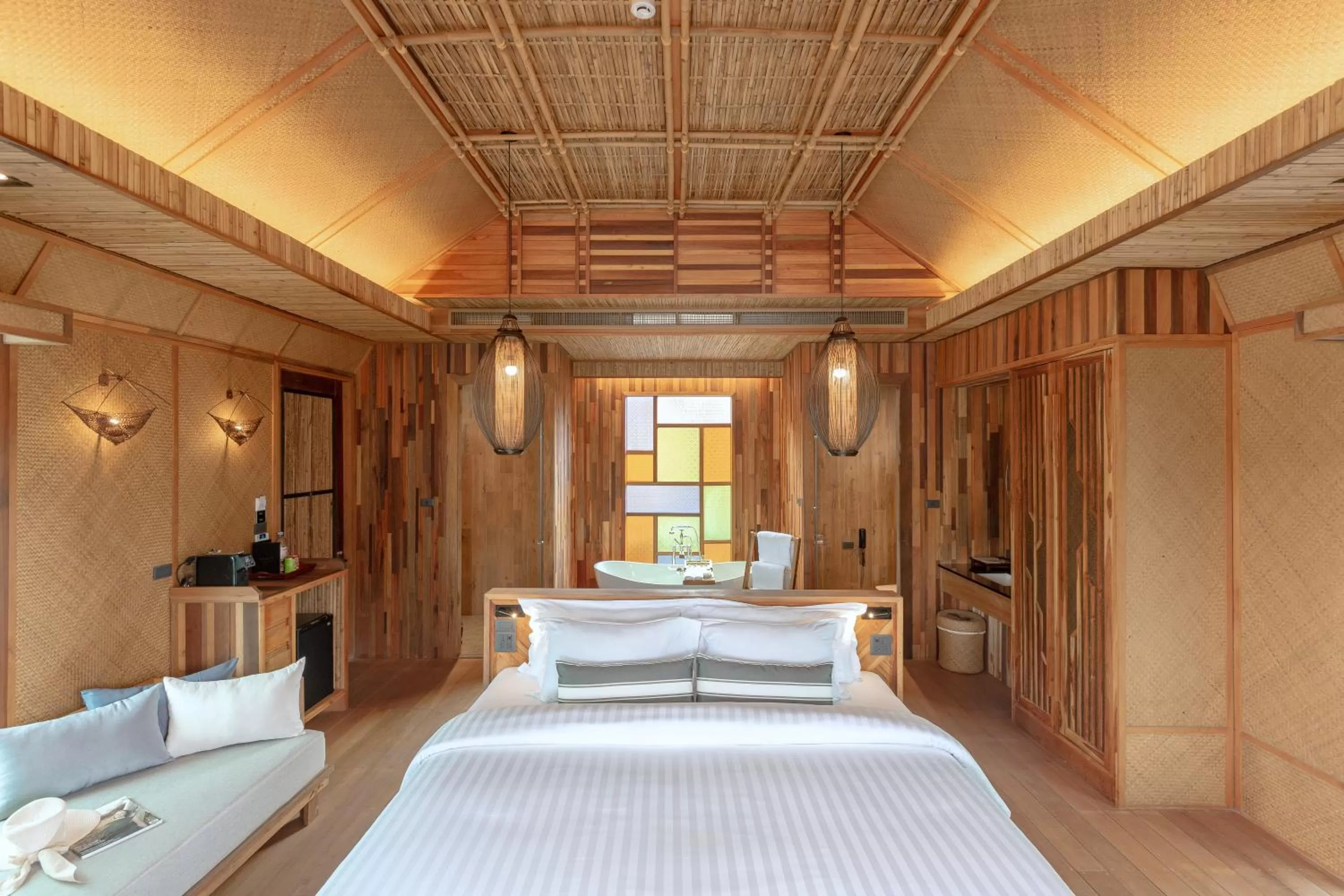 Bed in Venice Krabi Villa Resort