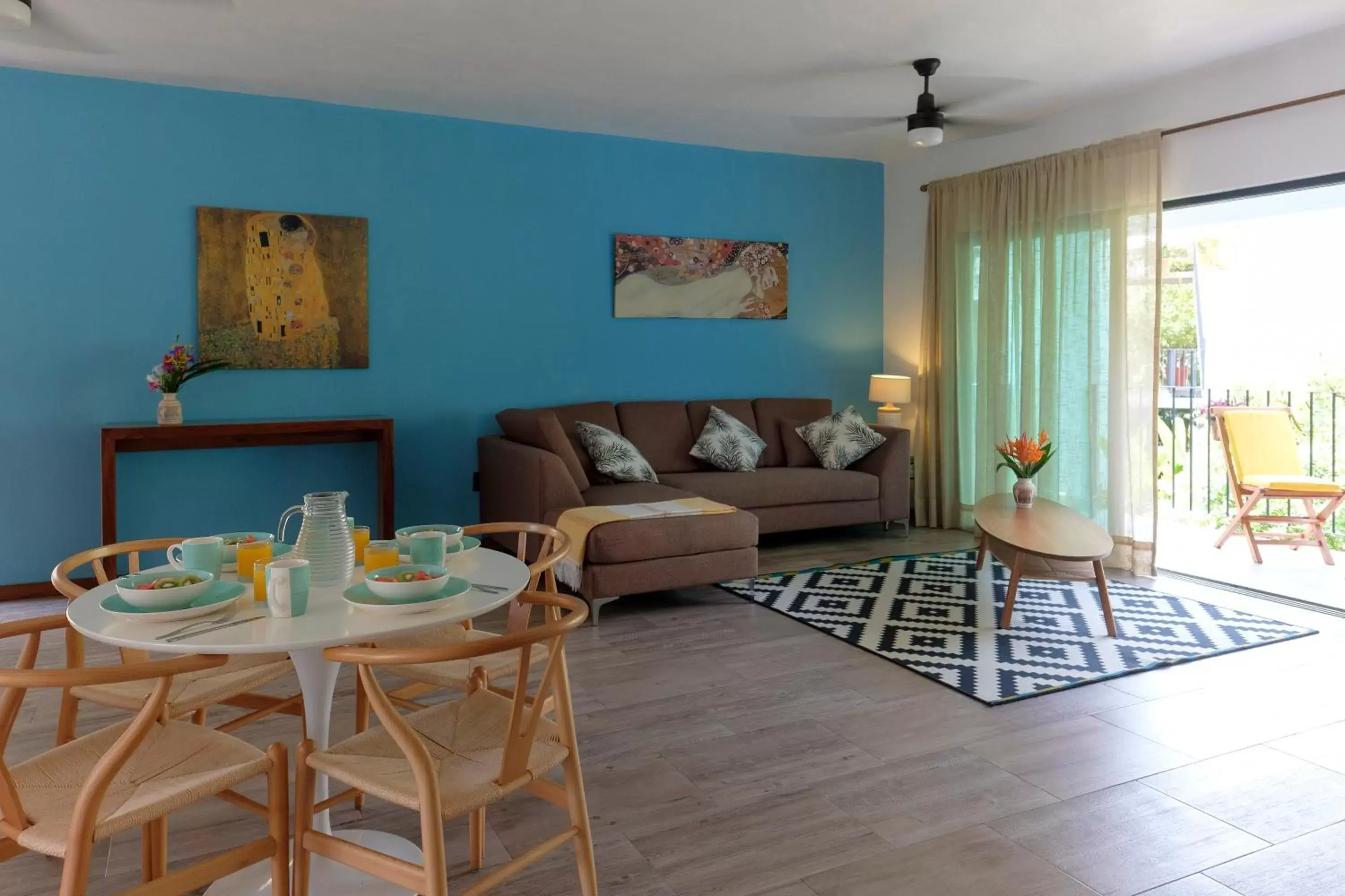 Living room, Dining Area in San Trópico Boutique Hotel & Peaceful Escape