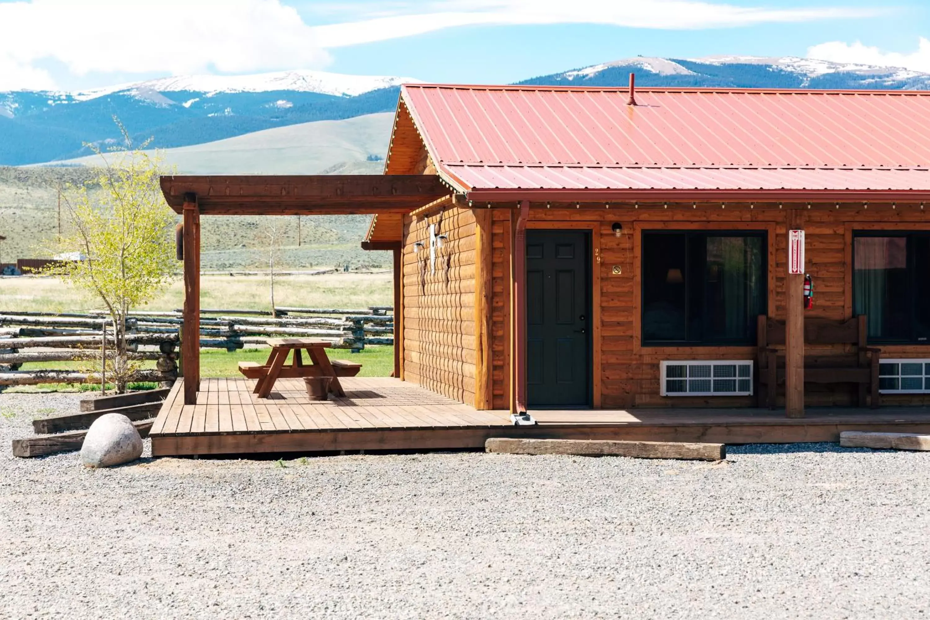 Patio in The Longhorn Ranch Lodge & RV Resort