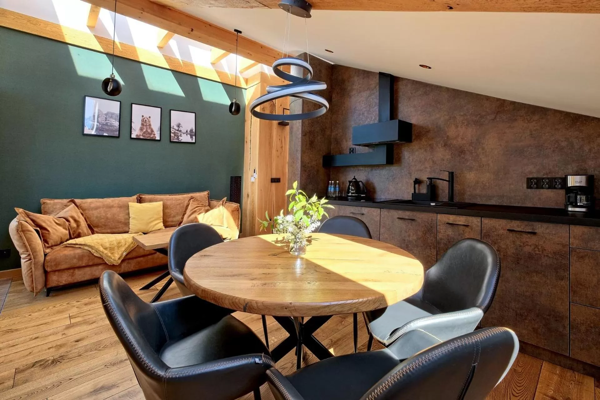 Kitchen or kitchenette in Białka Residence Ski - 50 m do Termy Bania Odkryj-Białke