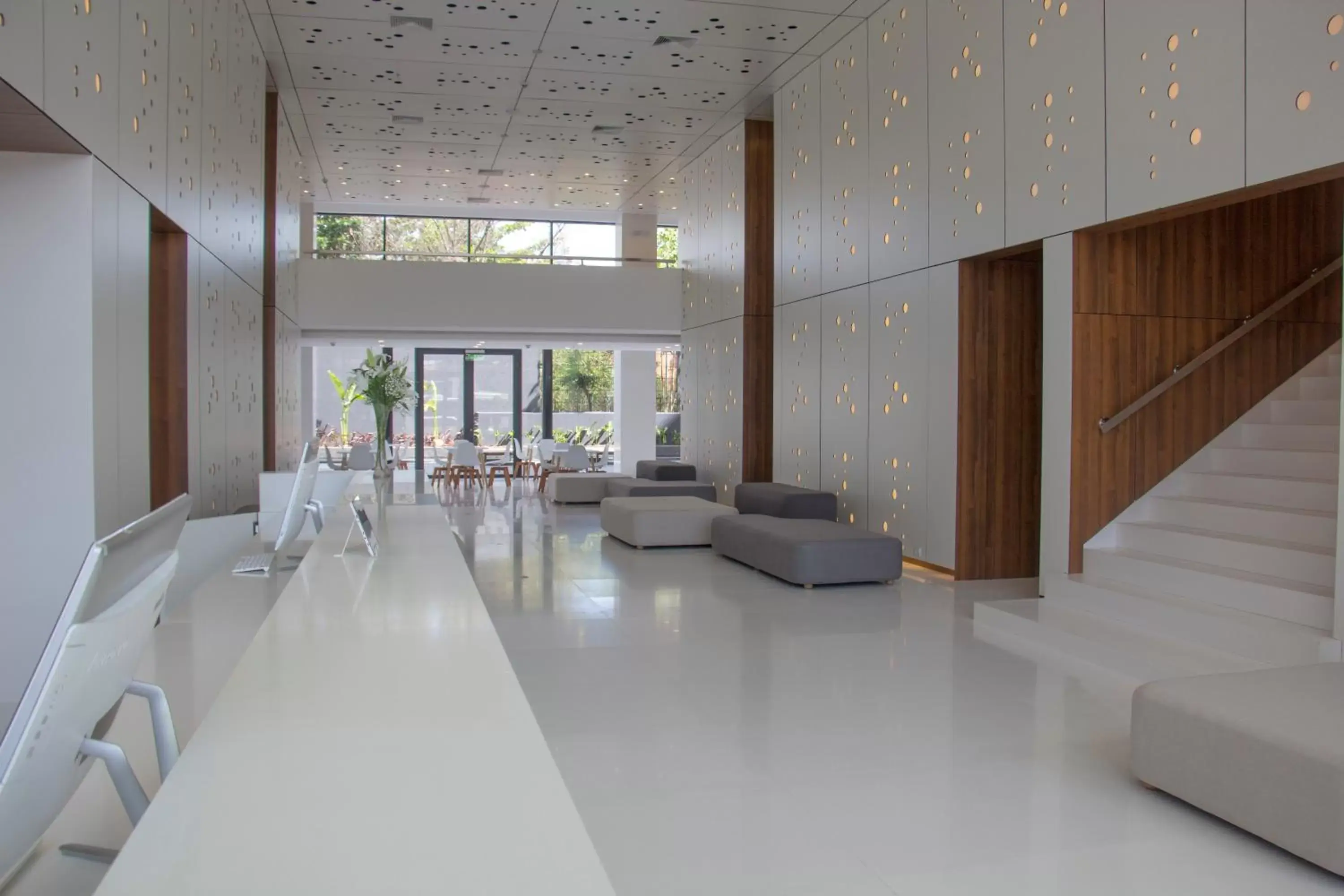 Lobby or reception in Esplendor by Wyndham Asuncion
