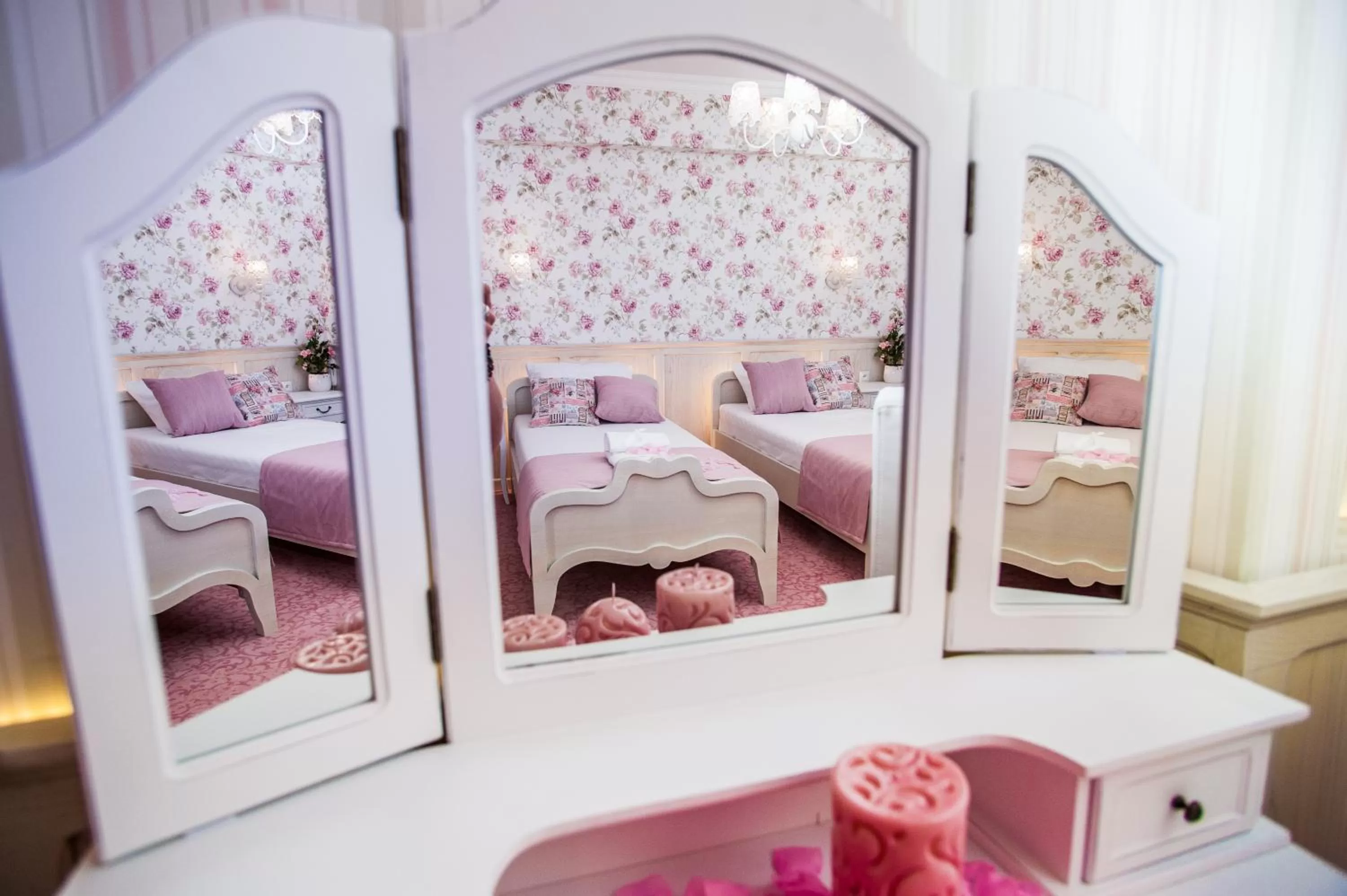 Photo of the whole room, Bed in Lawendowy Zdrój Medycyna i SPA