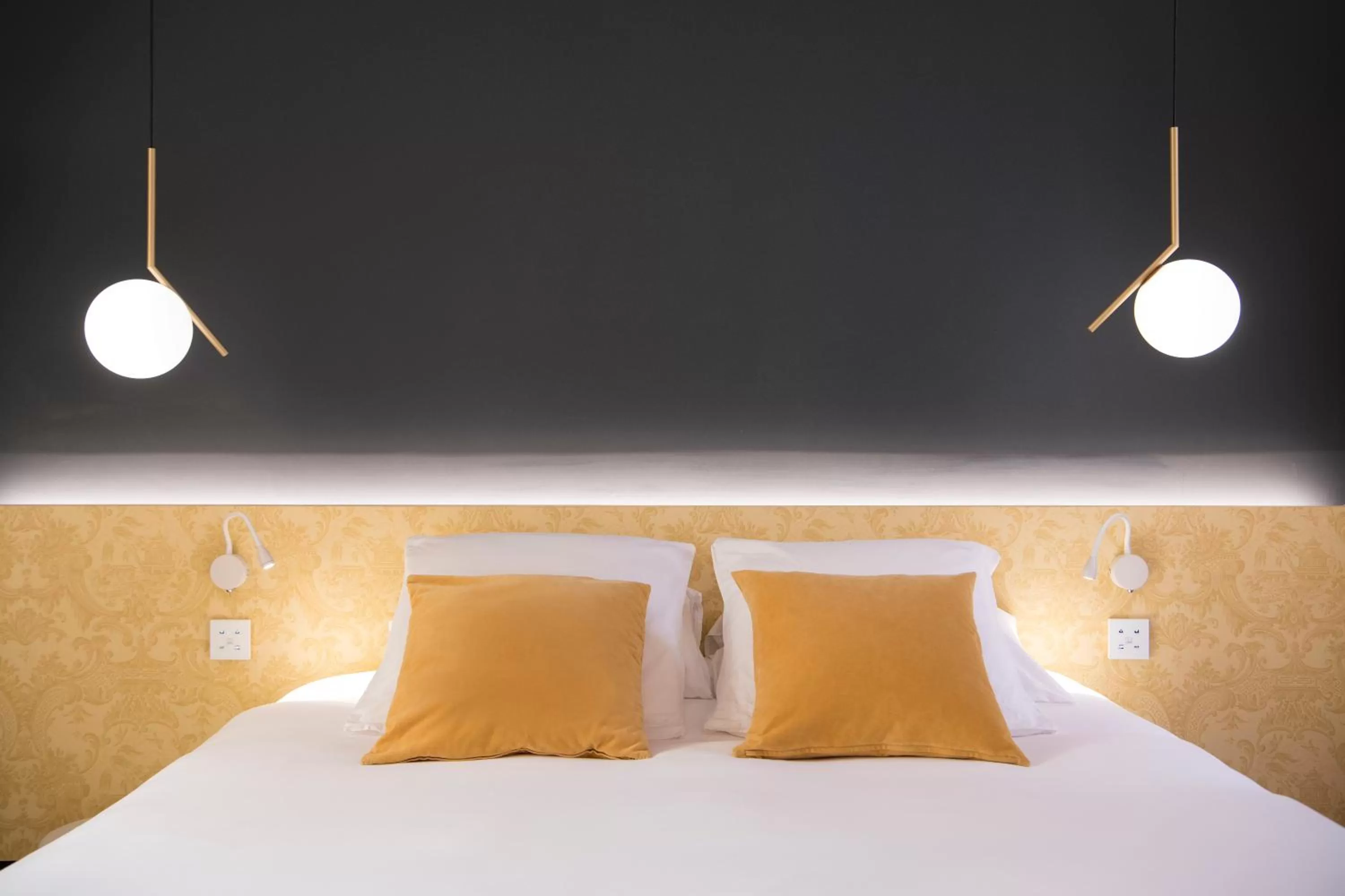 Bed in MiHotel Charité