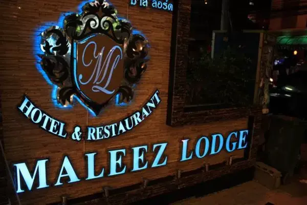 Property Logo/Sign in Maleez Lodge