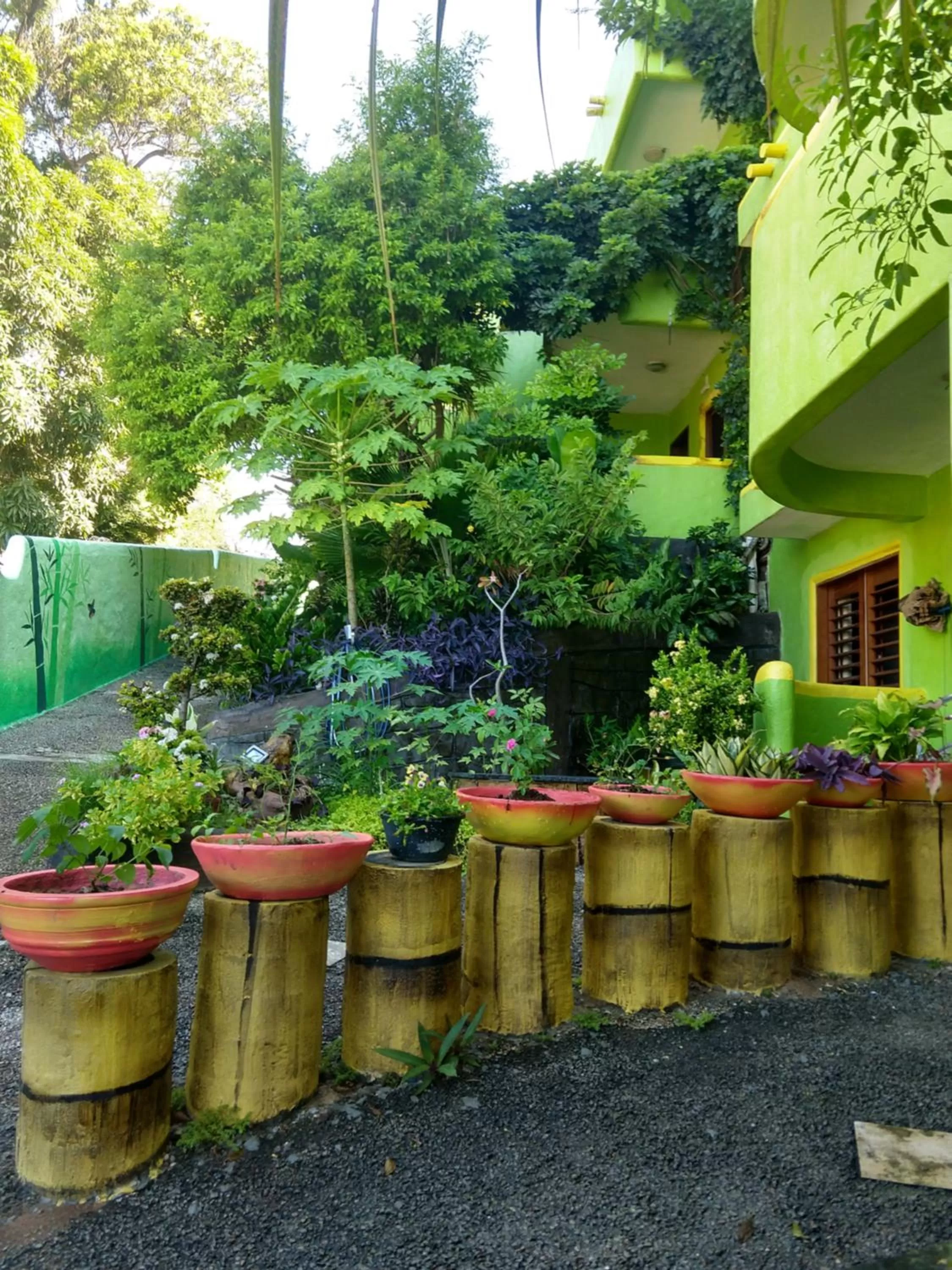 Facade/entrance in Bamboo Flat