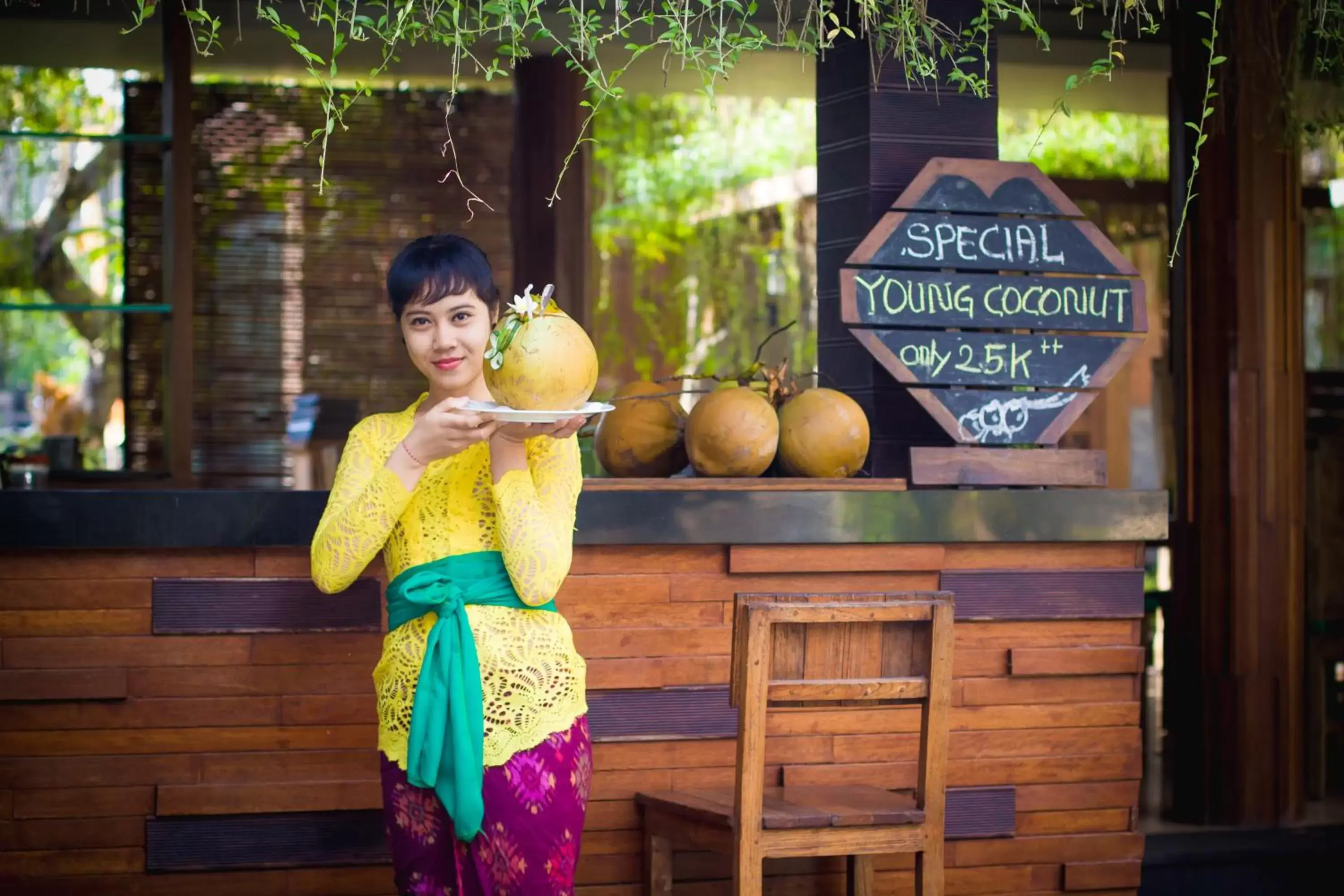 Restaurant/places to eat in Awatara Boutique Resort Ubud