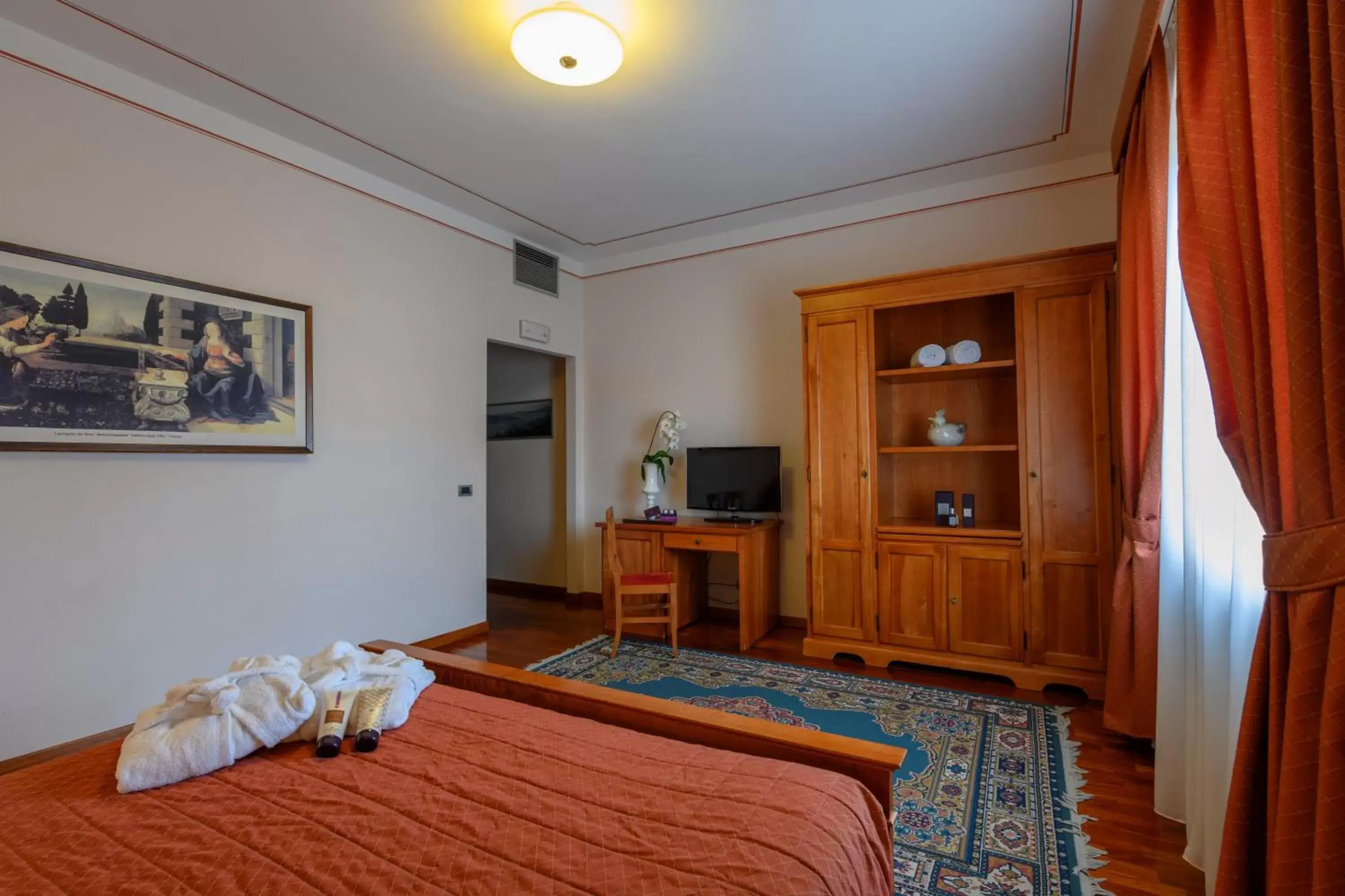 Bedroom, Bed in Hotel Rutiliano