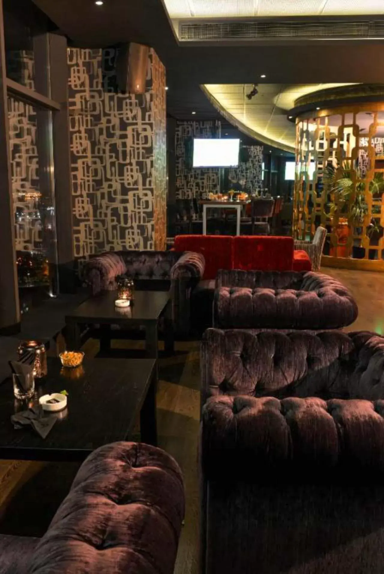Lounge or bar in Swiss-Belhotel Seef Bahrain
