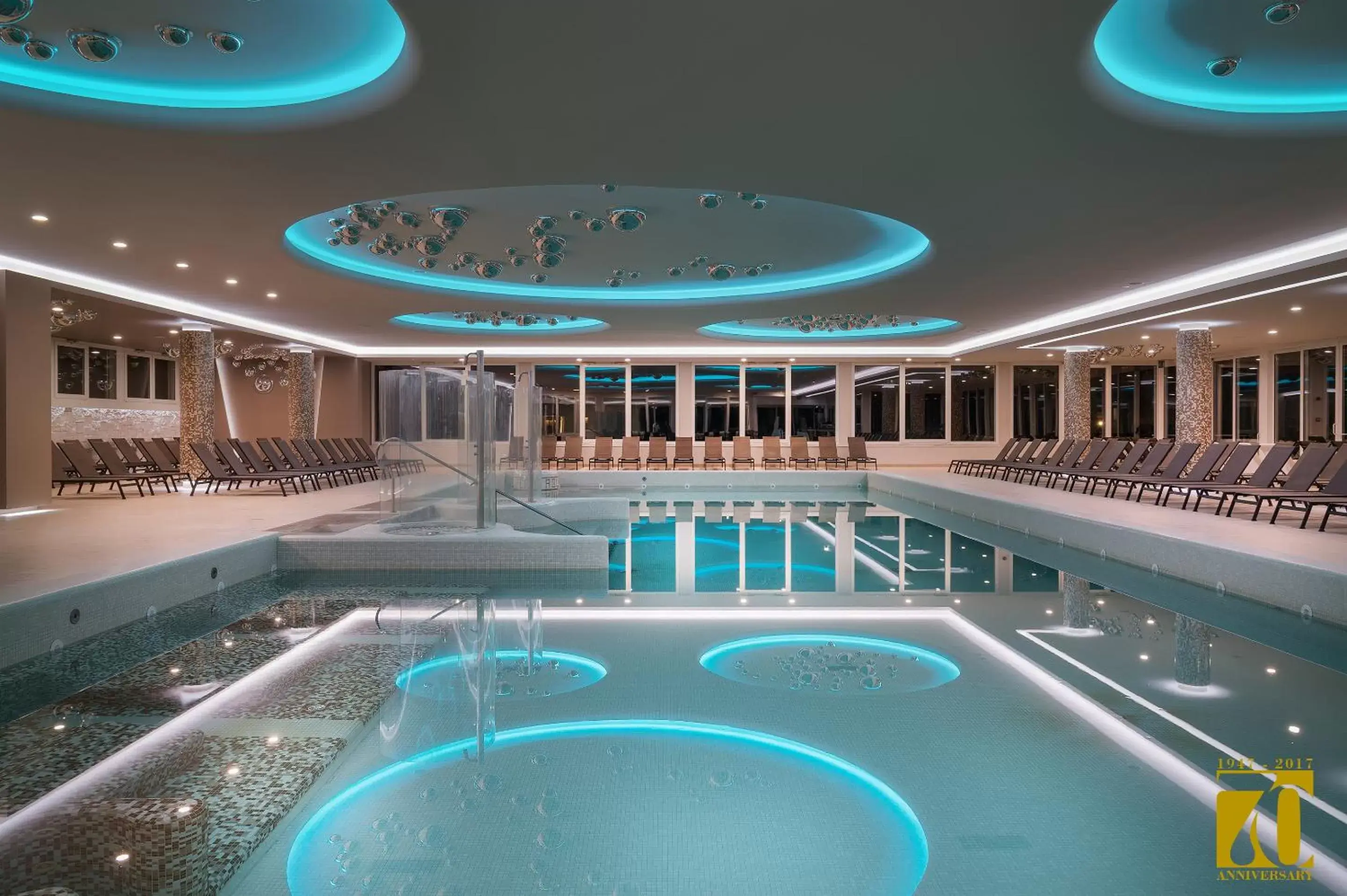 Swimming pool in Hotel Terme Venezia