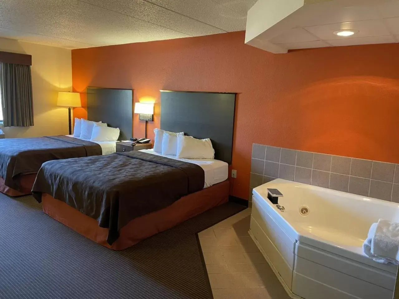 2 Queen Beds, Studio Suite, Non-Smoking in AmericInn by Wyndham Minocqua 2 Queen Beds, Studio Suite, Non-Smoking in AmericInn by Wyndham Minocqua