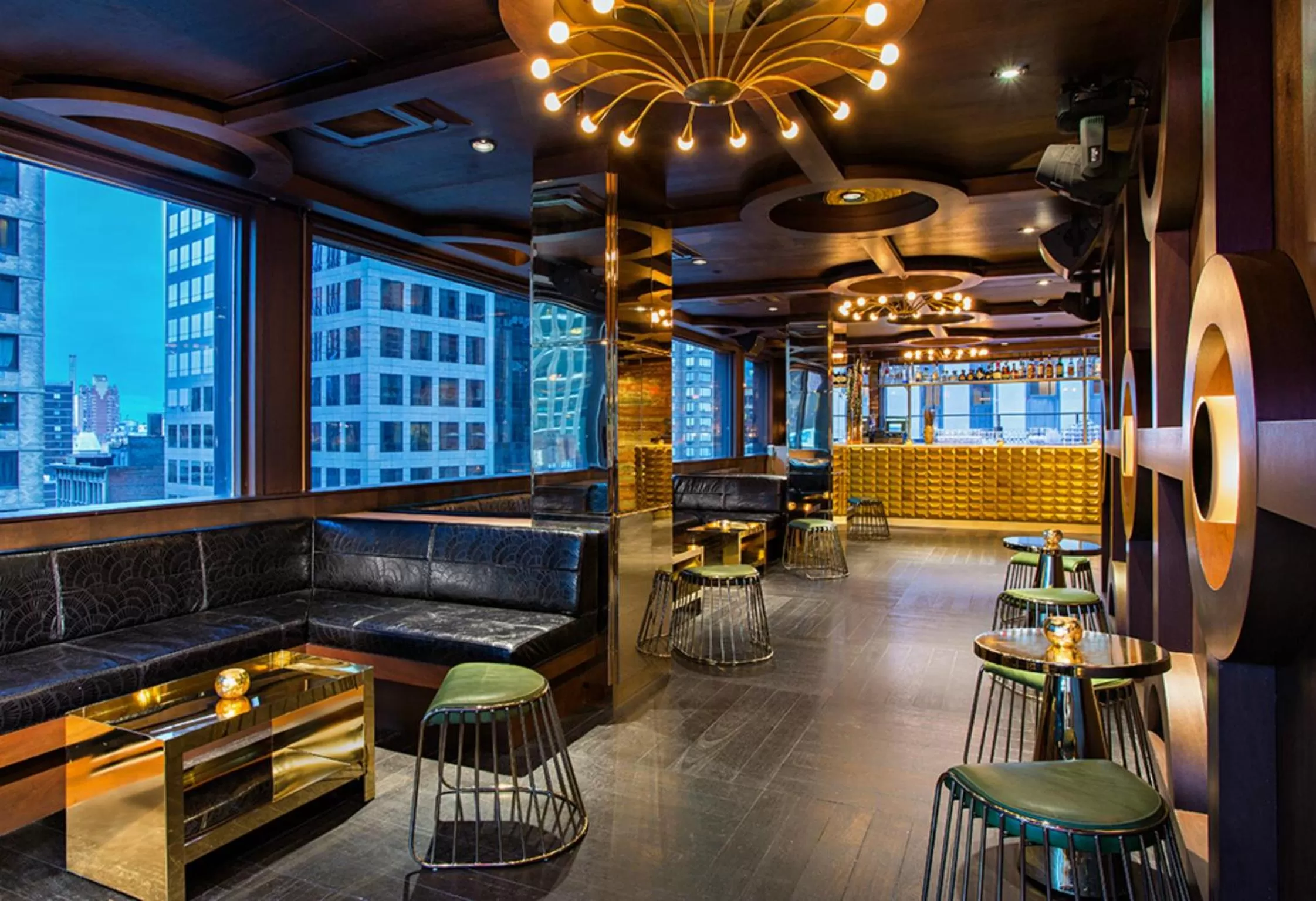 Lounge or bar in Dream Midtown, by Hyatt
