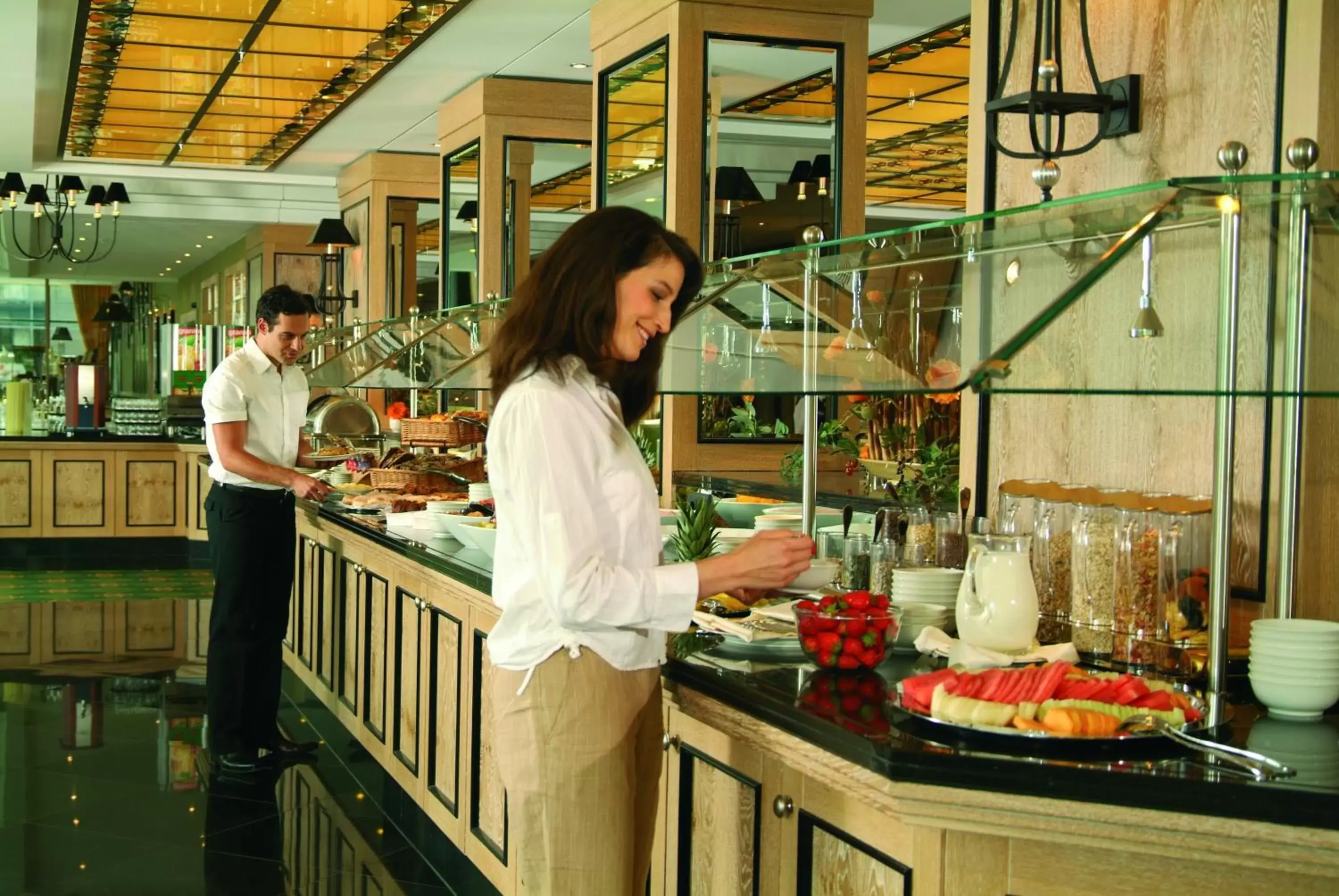 Restaurant/places to eat in Maritim Hotel Dresden