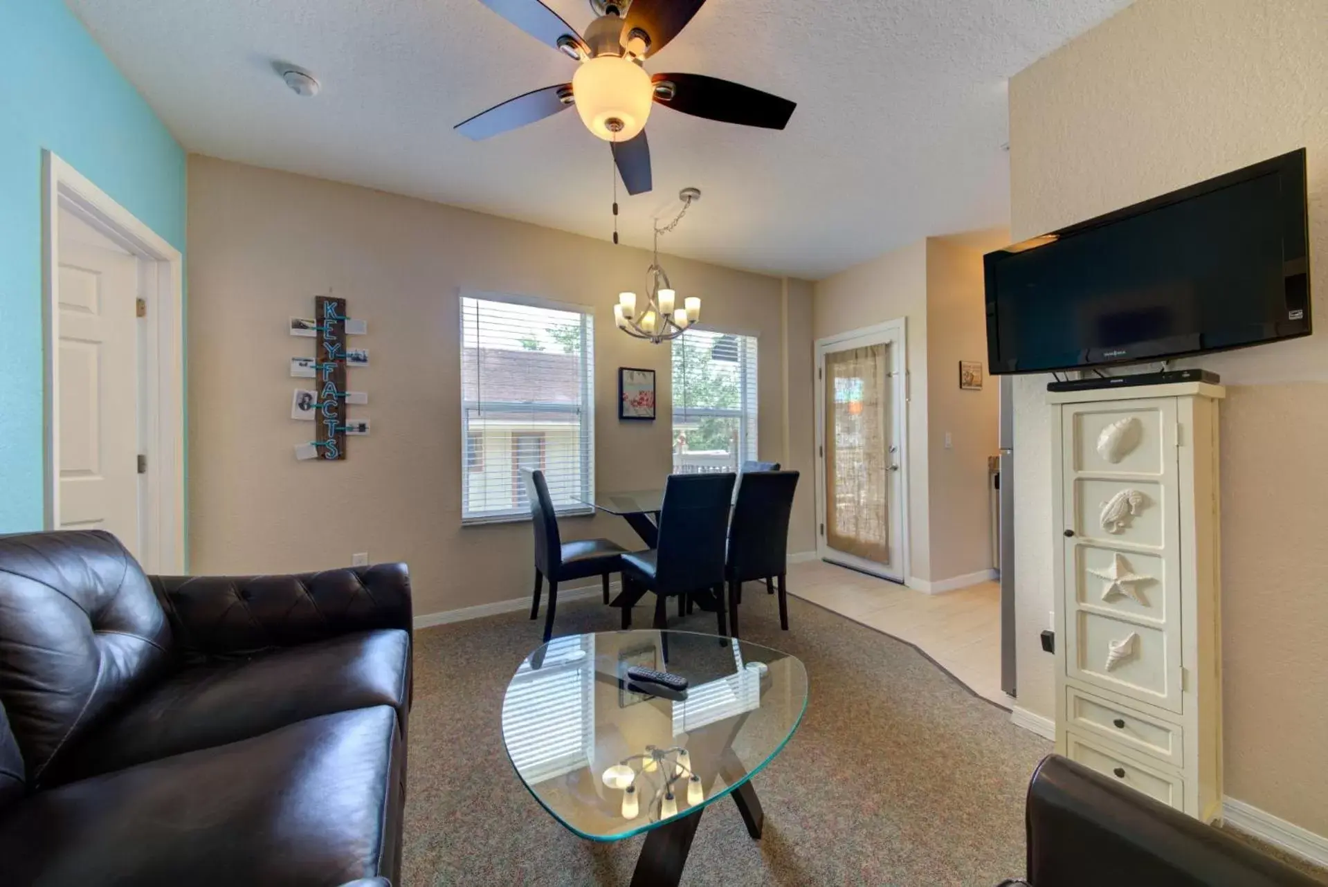 Living room, Seating Area in The Ringling Beach House