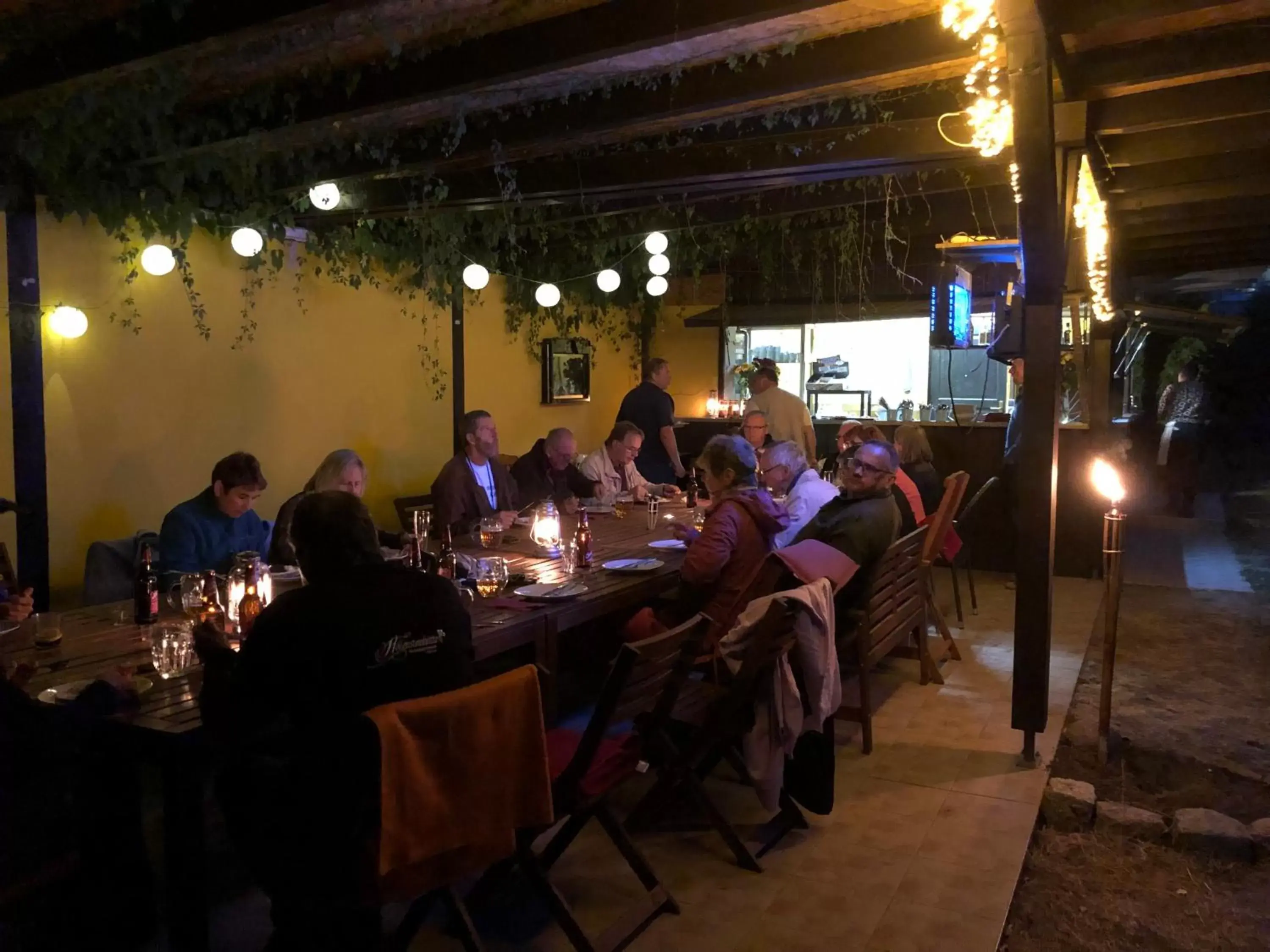 Restaurant/places to eat in Riverside Inn Restaurant/places to eat in Riverside Inn