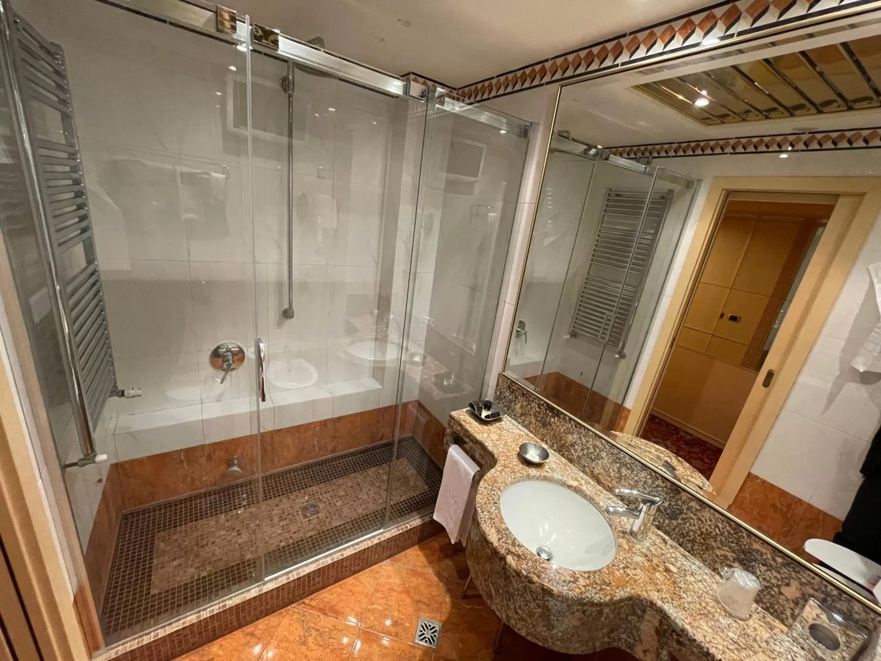 Shower, Bathroom in Hotel Wagner