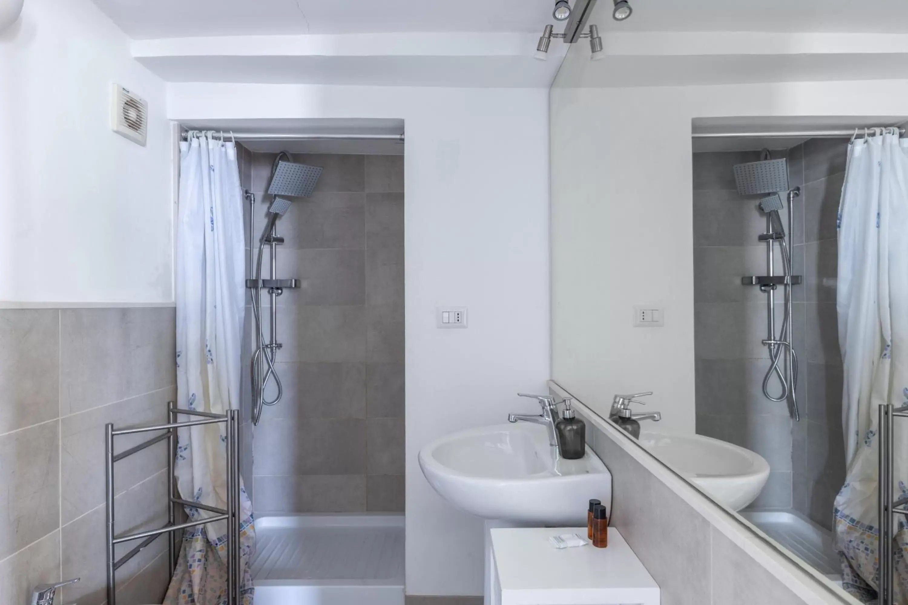 Shower, Bathroom in Tauromenion Guest House