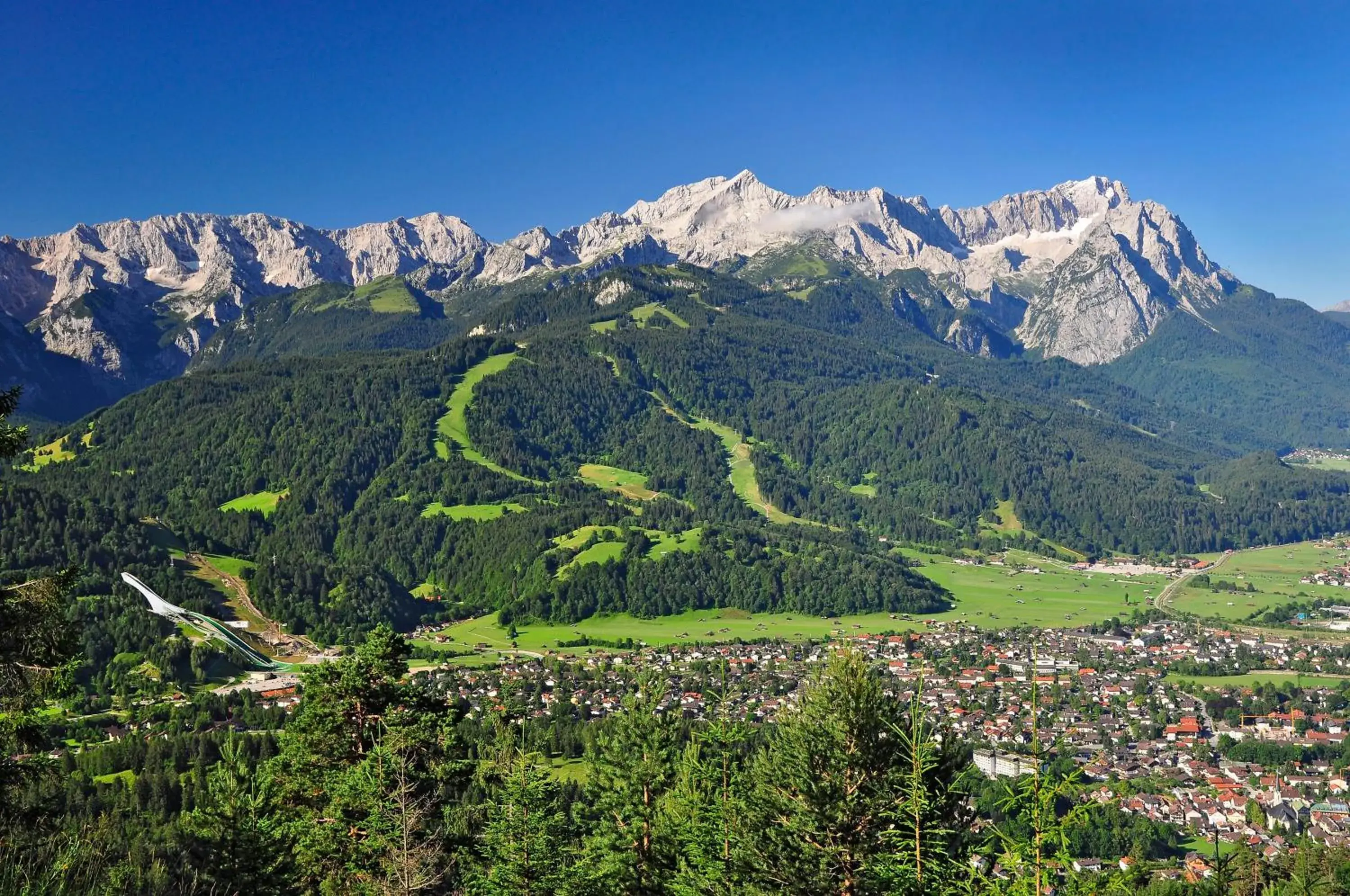 Area and facilities in Hotel Königshof