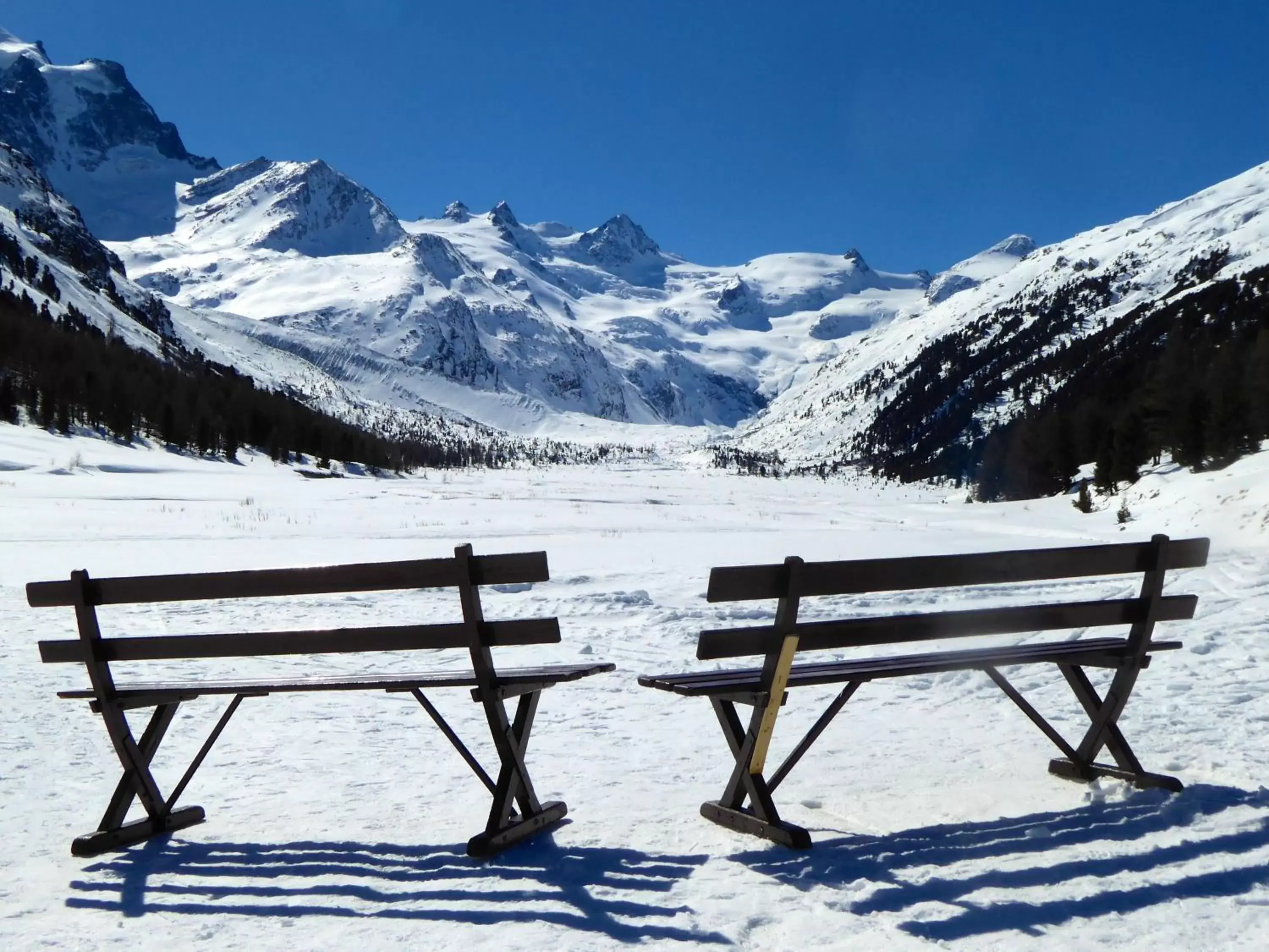 Mountain view, Winter in Hotel Roseg-Gletscher