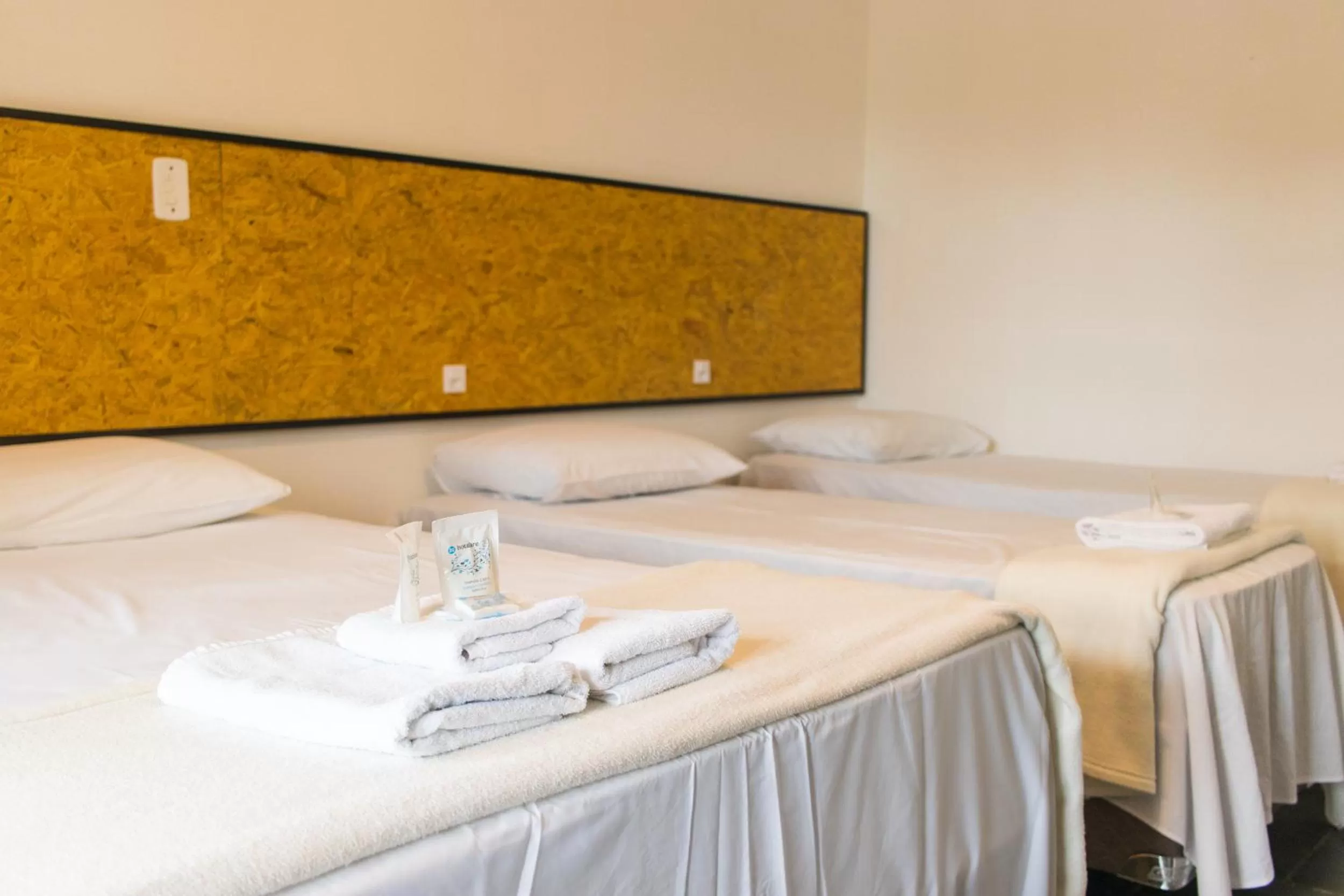 Quarto Família Superior com Varanda - single occupancy in HOTELARE Hotel Villa Di Capri