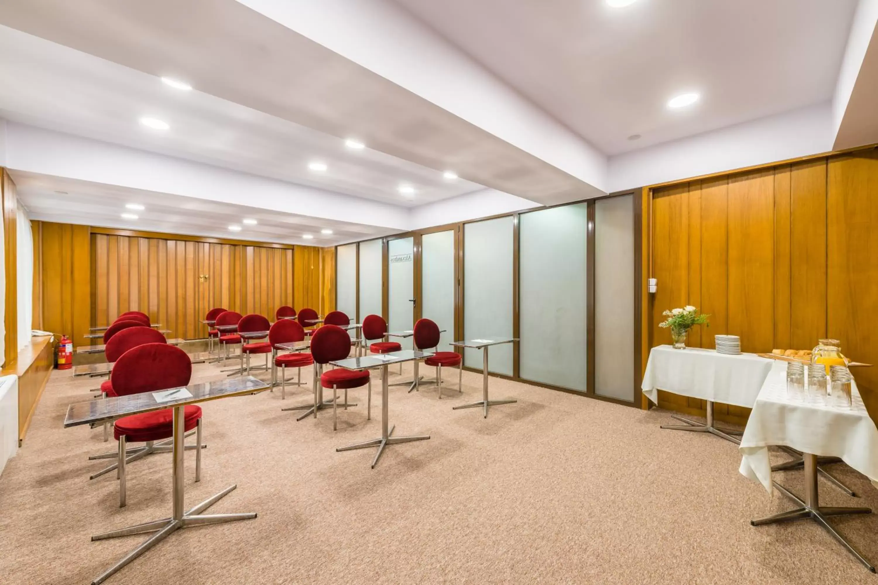 Meeting/conference room in Queen Olga Hotel