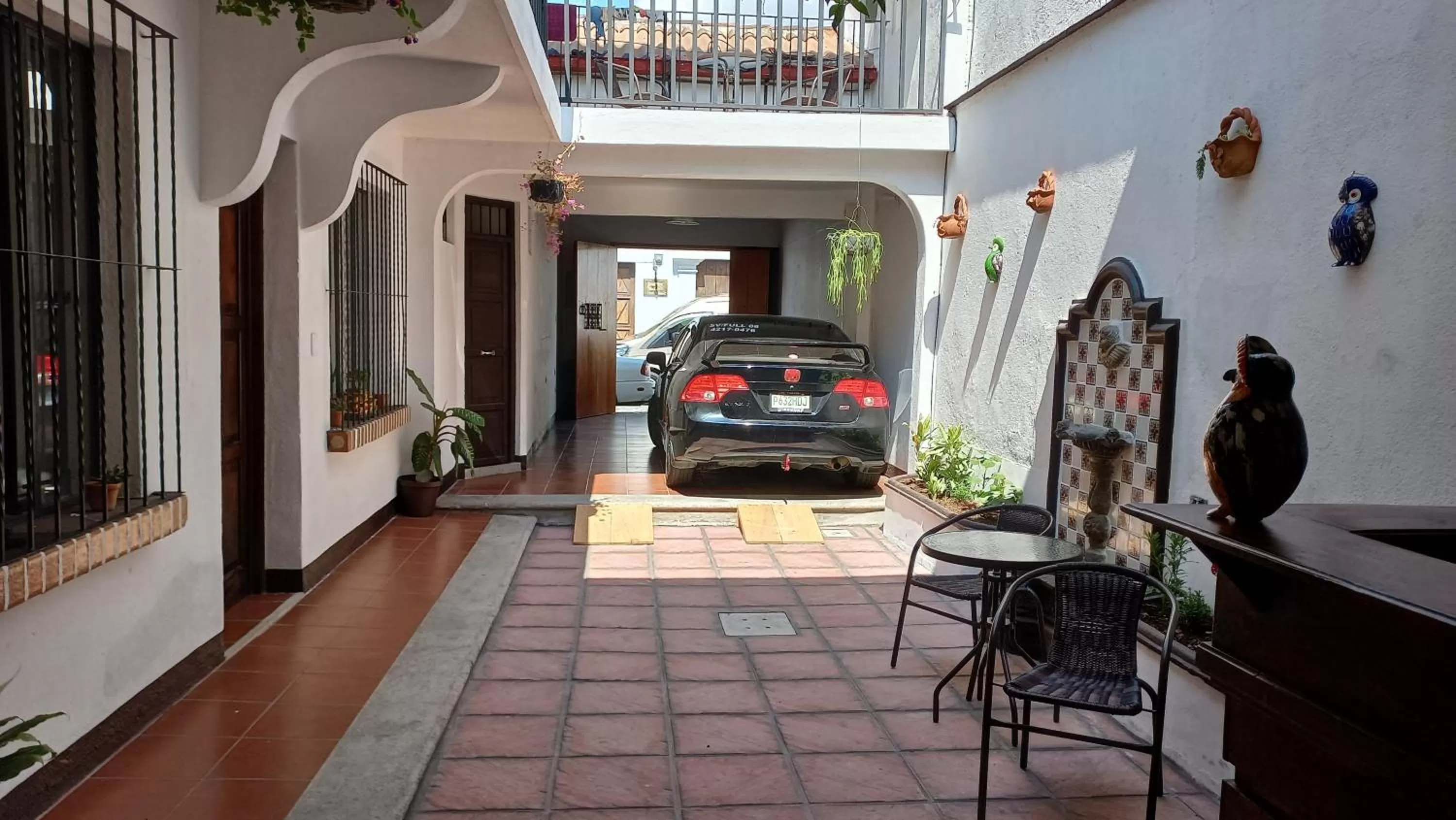 Property building in Hospedaje el Viajero Antigua ll