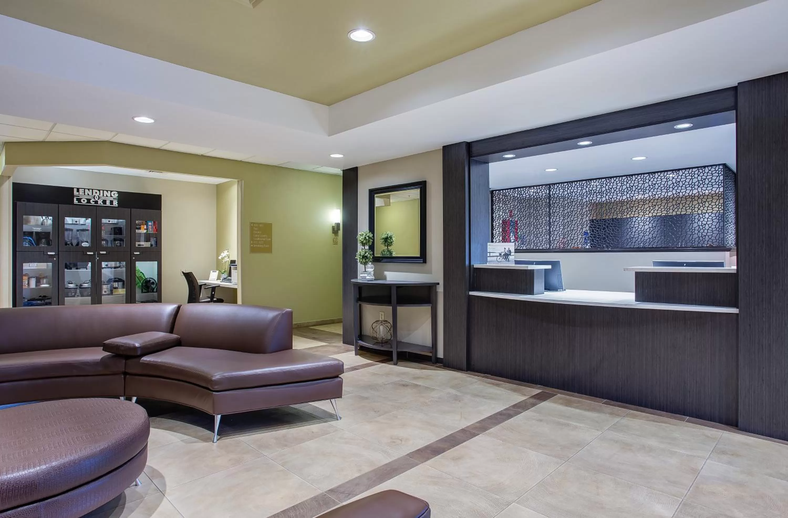 Property building in Candlewood Suites Bowling Green by IHG