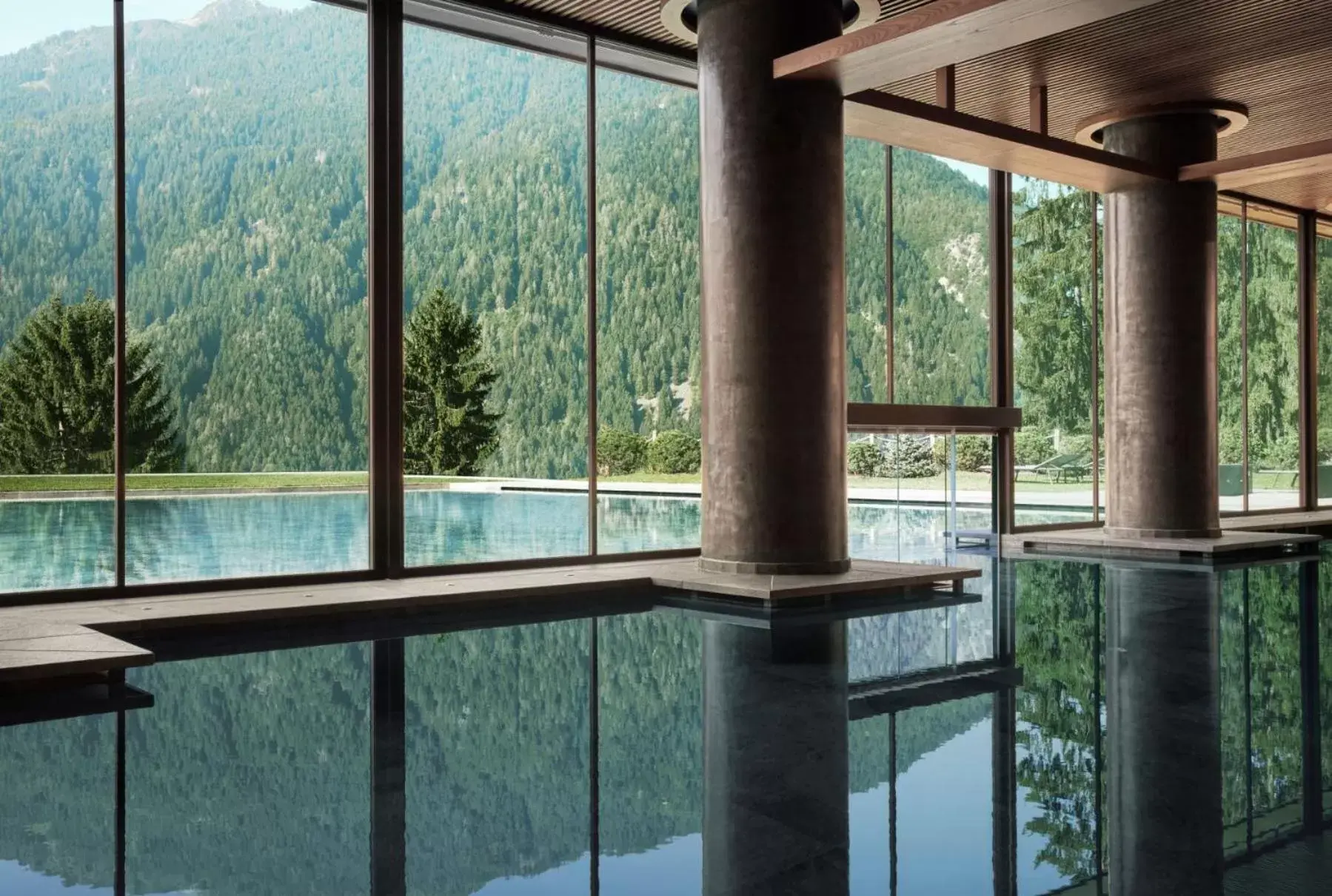 Pool view, Swimming Pool in Lefay Resort & SPA Dolomiti