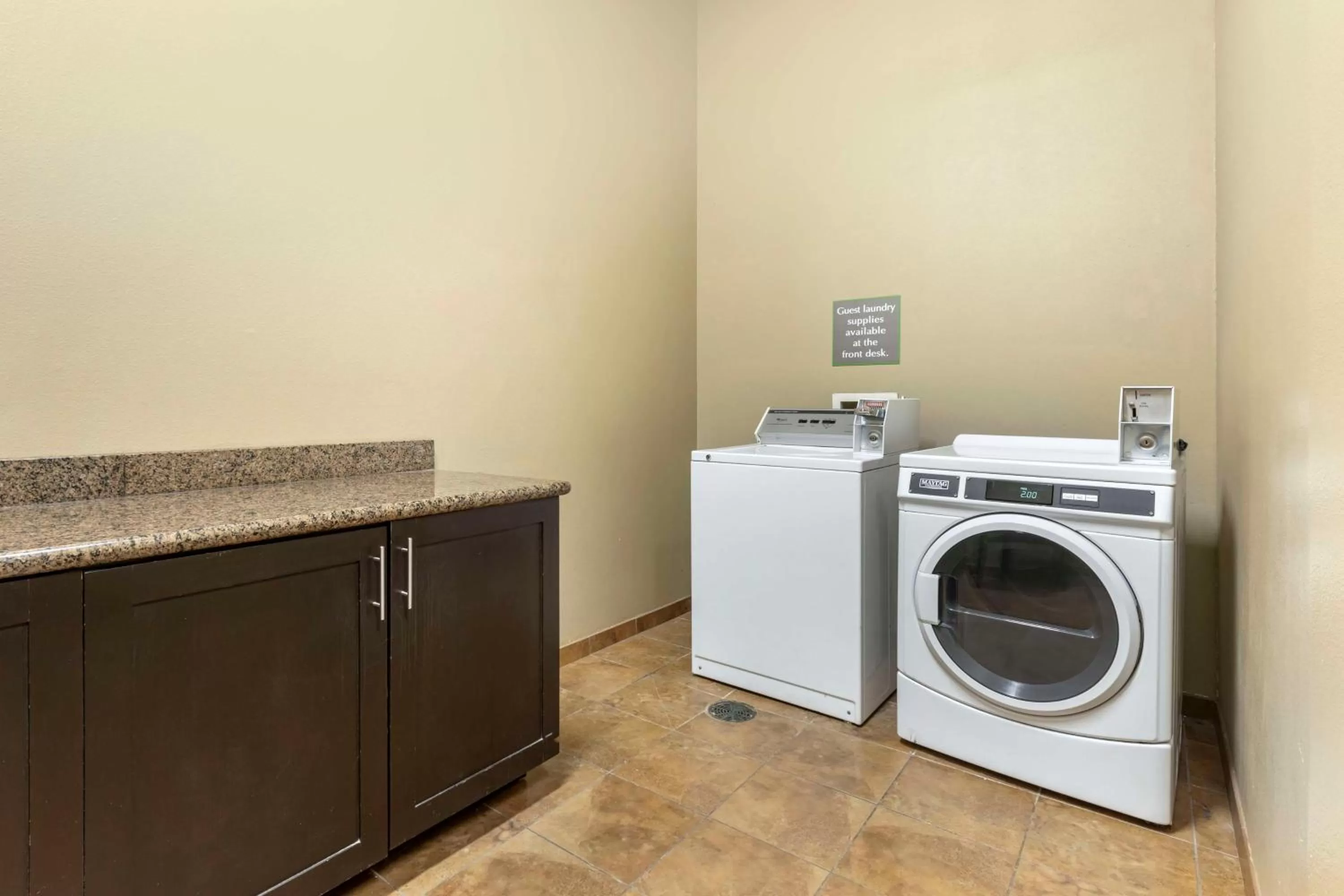 laundry in Best Western Plus Texoma Hotel & Suites