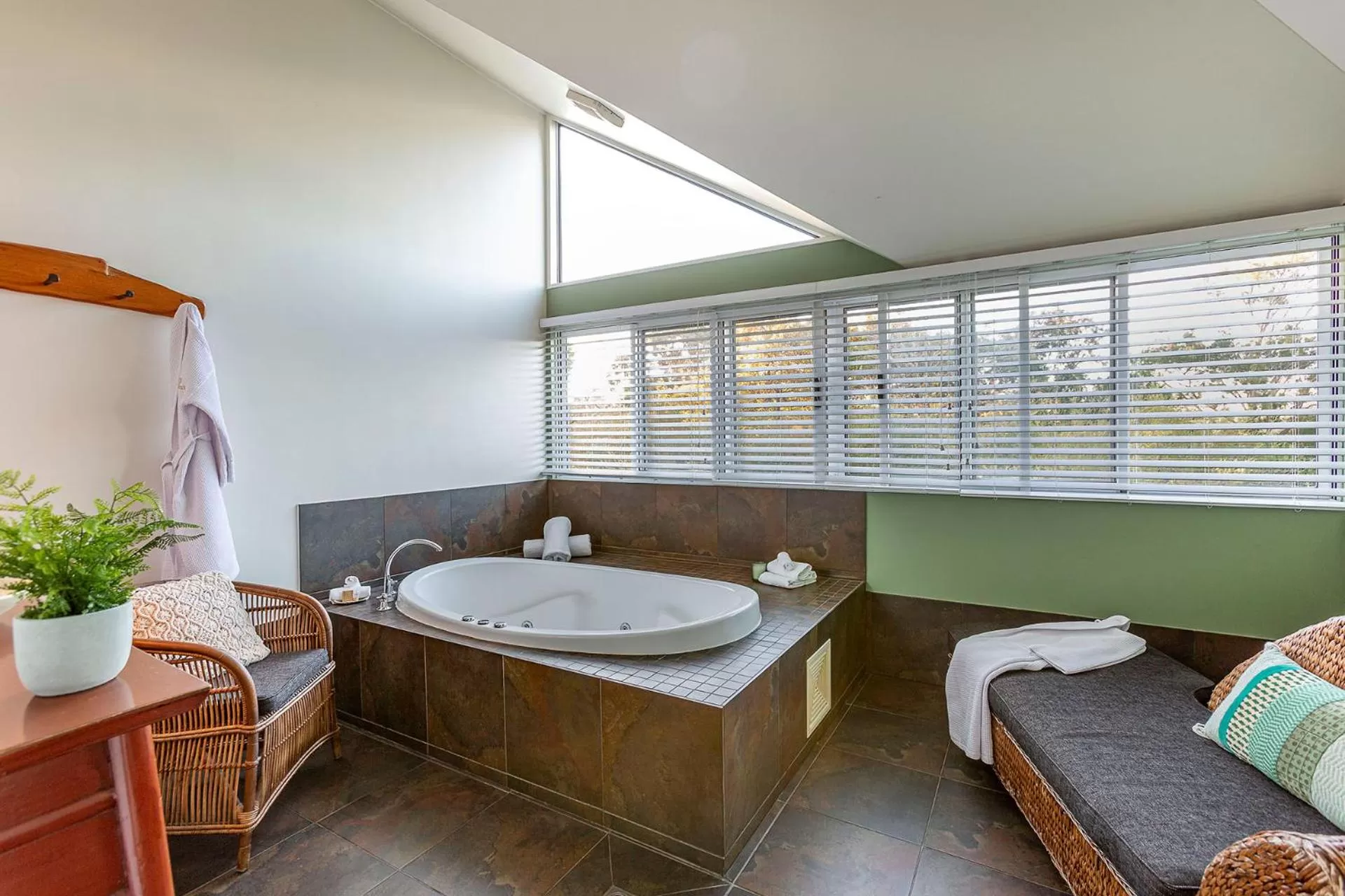 Hot Tub in Prideau's of Margaret River