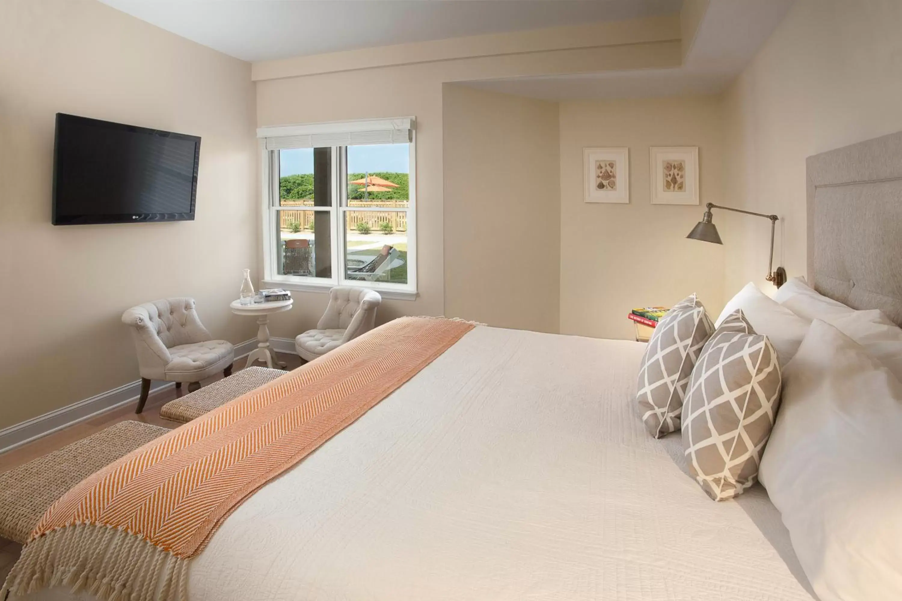 Bedroom, Bed in Sanderling Resort Outer Banks