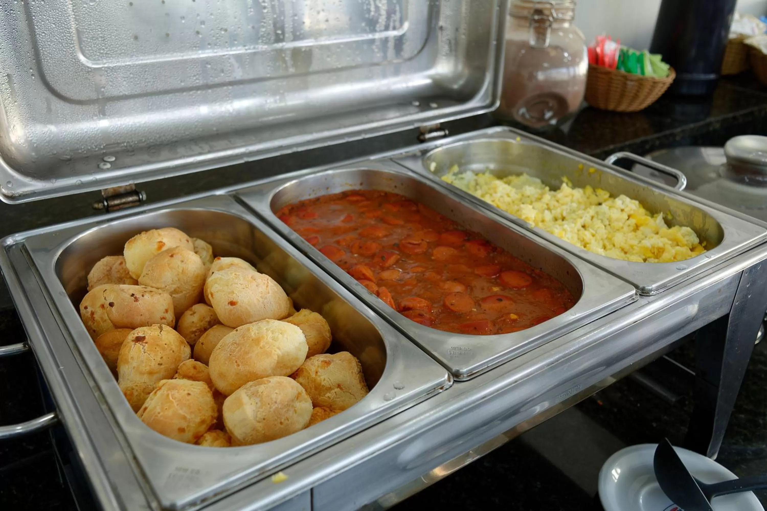 Buffet breakfast in Fênix Hotel Bom Retiro