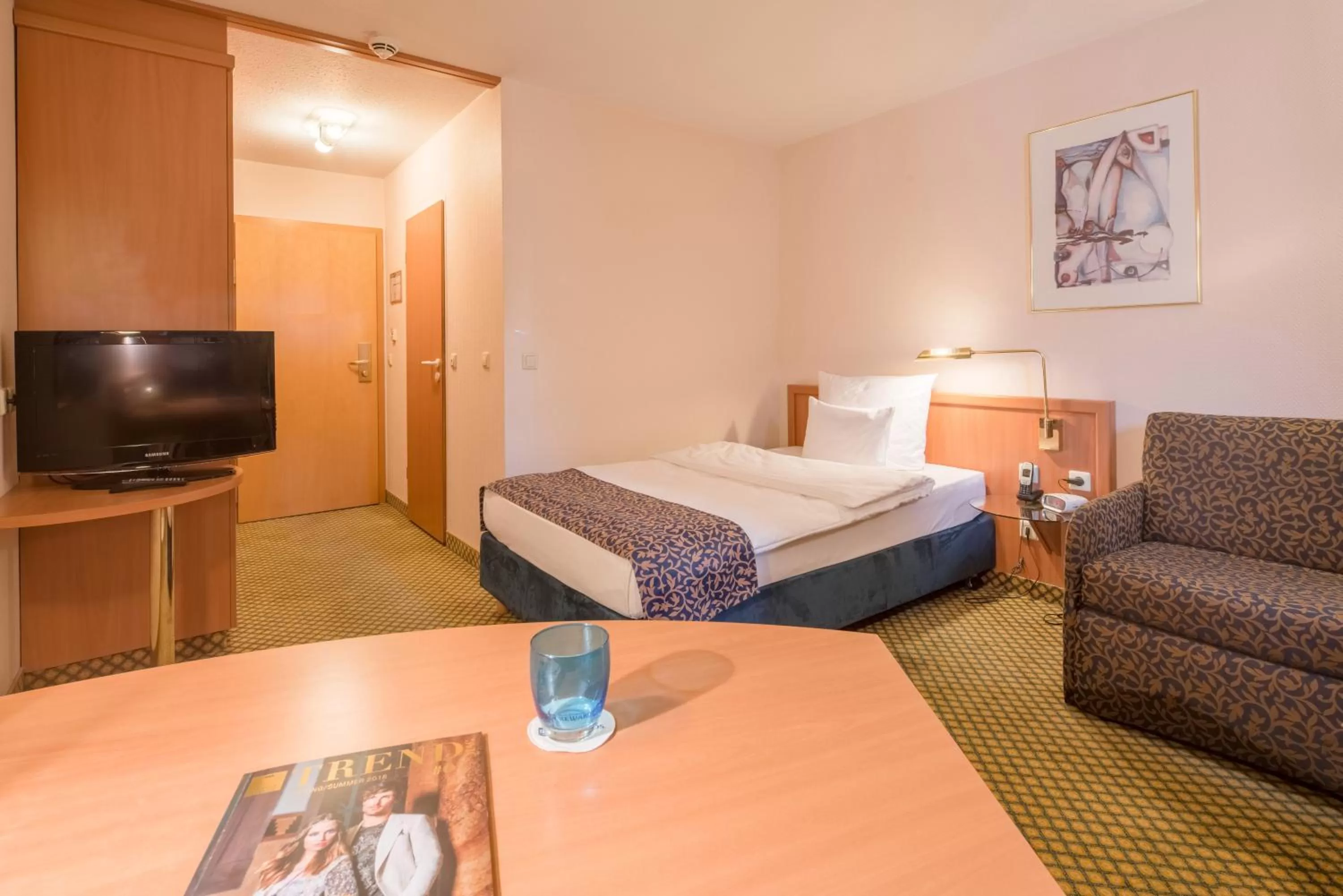 Photo of the whole room, Bed in Best Western Plus Hotel Fellbach-Stuttgart