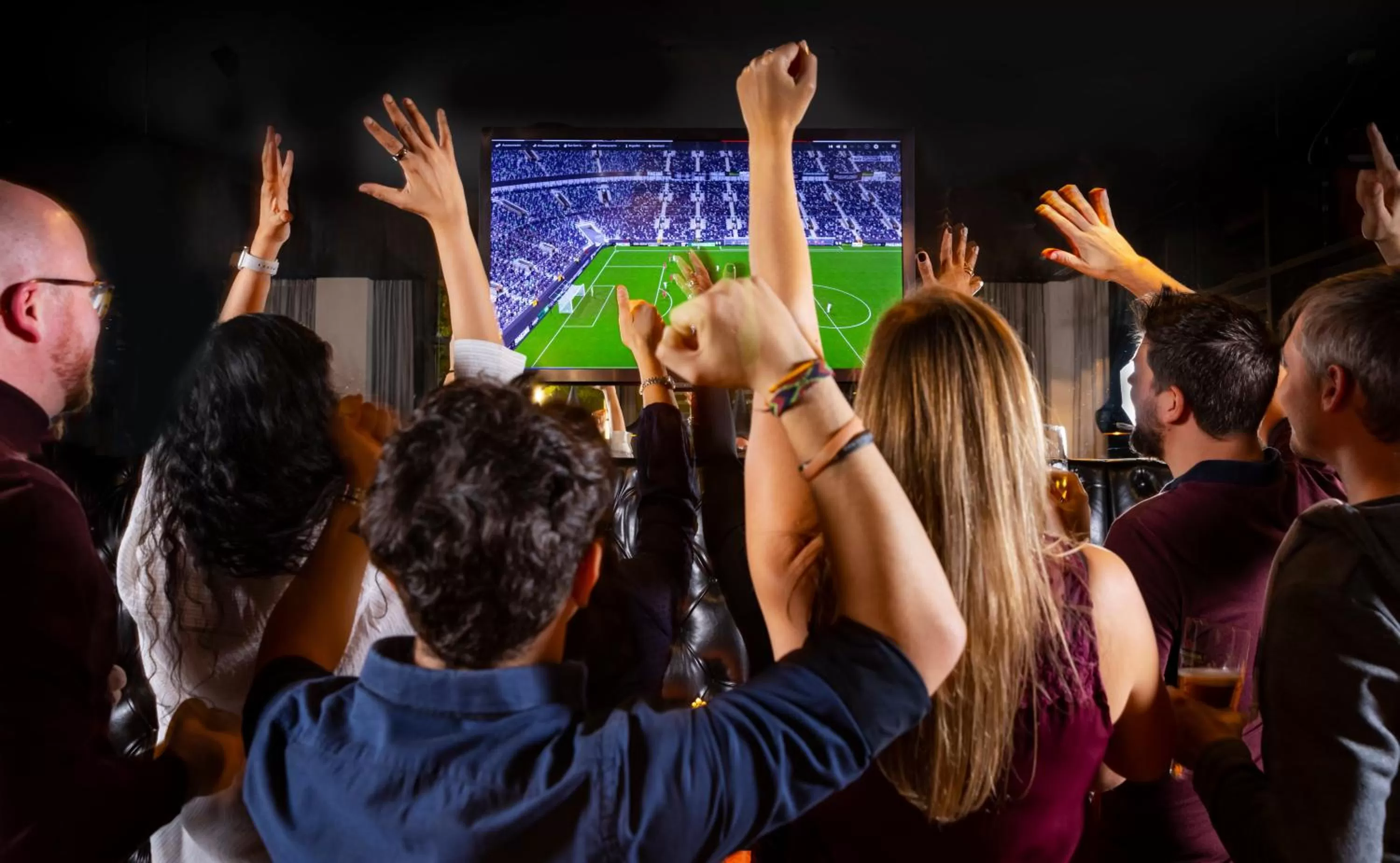 Lounge or bar in Crowne Plaza Amsterdam - South by IHG