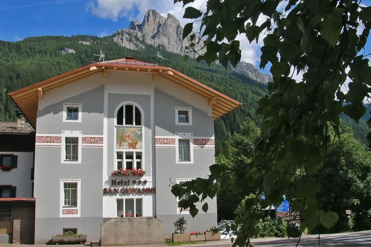 Property Building in Hotel San Giovanni