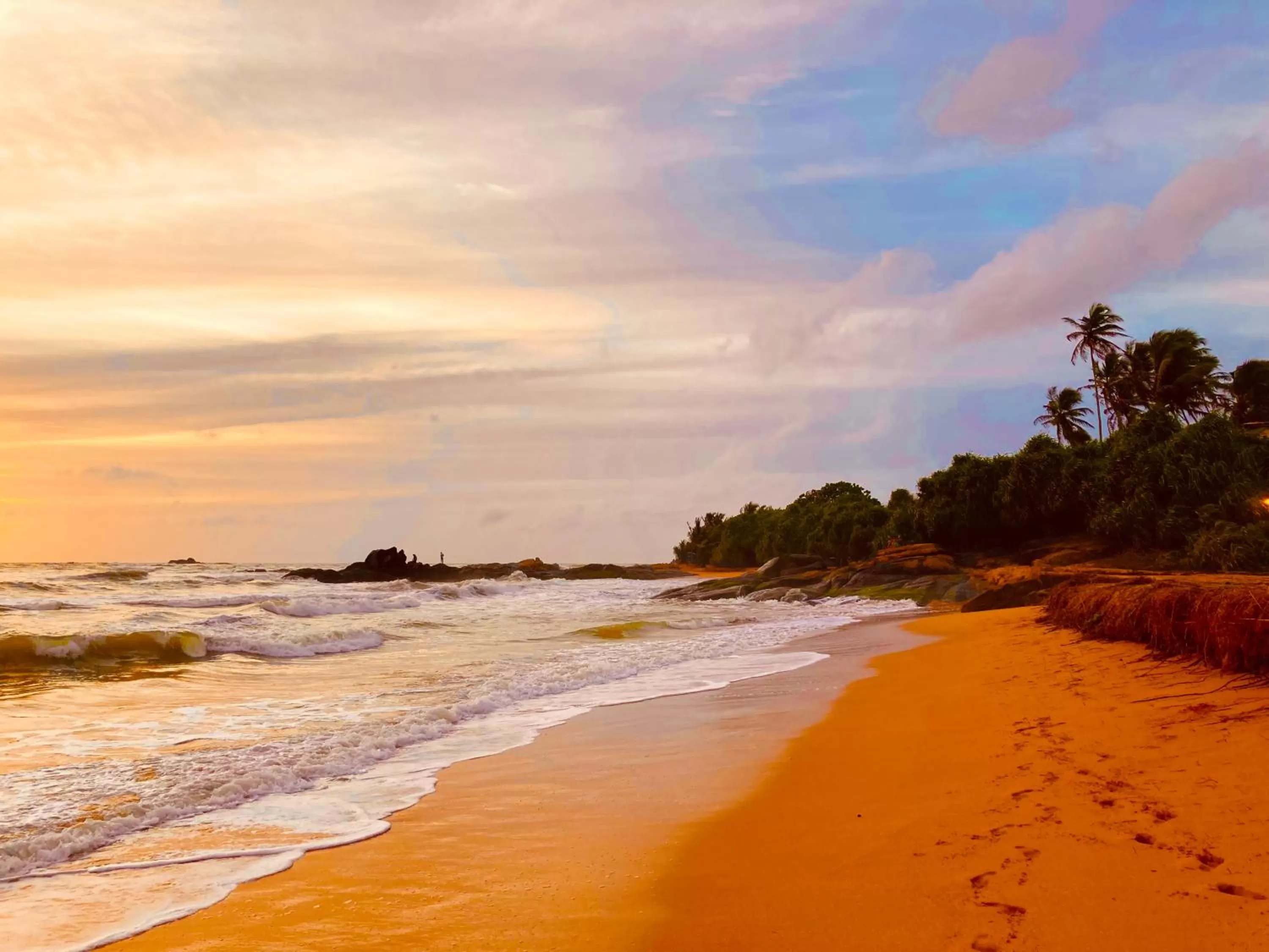 Beach in Manel Villa