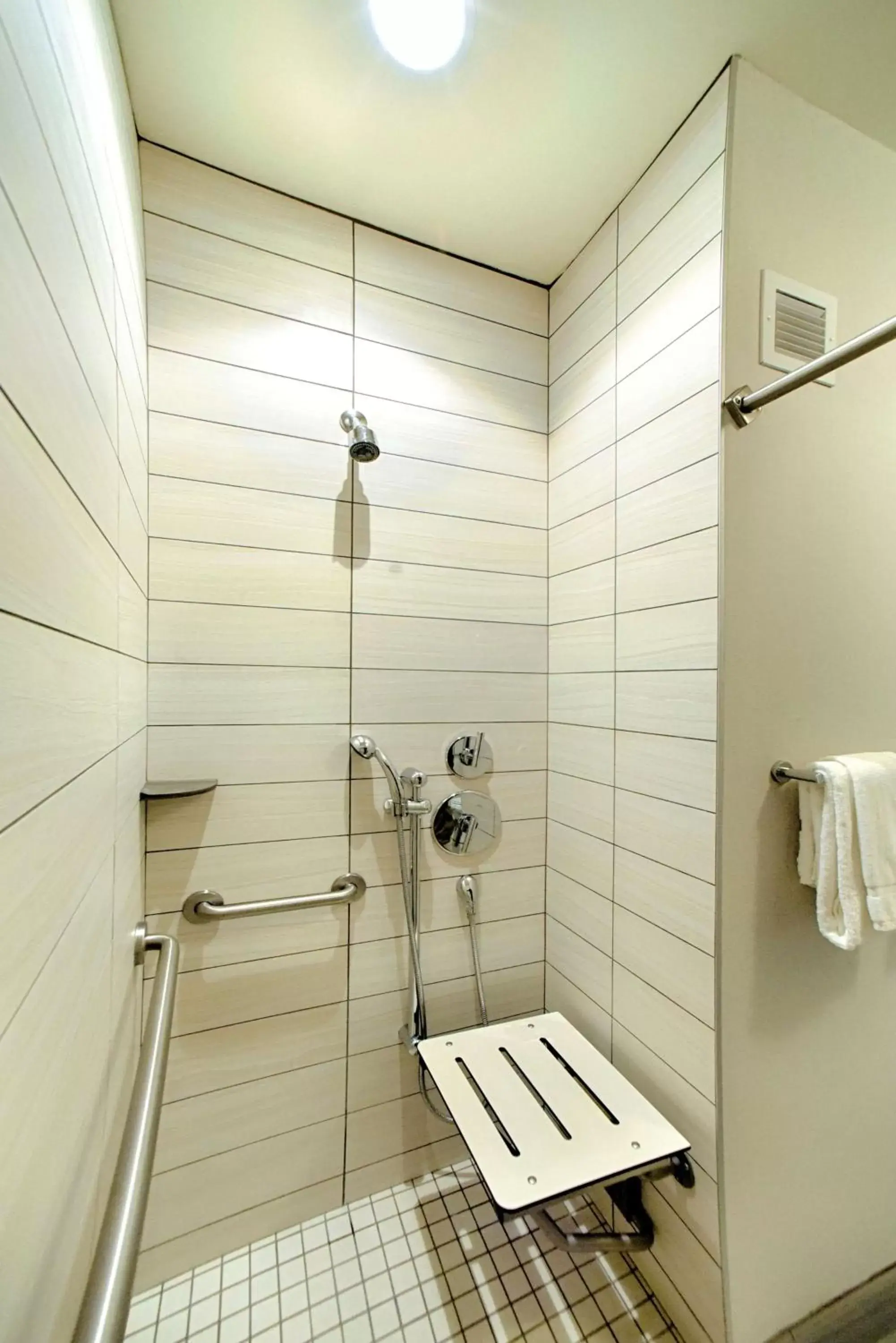 Bathroom in Hilton Garden Inn Santa Barbara/Goleta Bathroom in Hilton Garden Inn Santa Barbara/Goleta