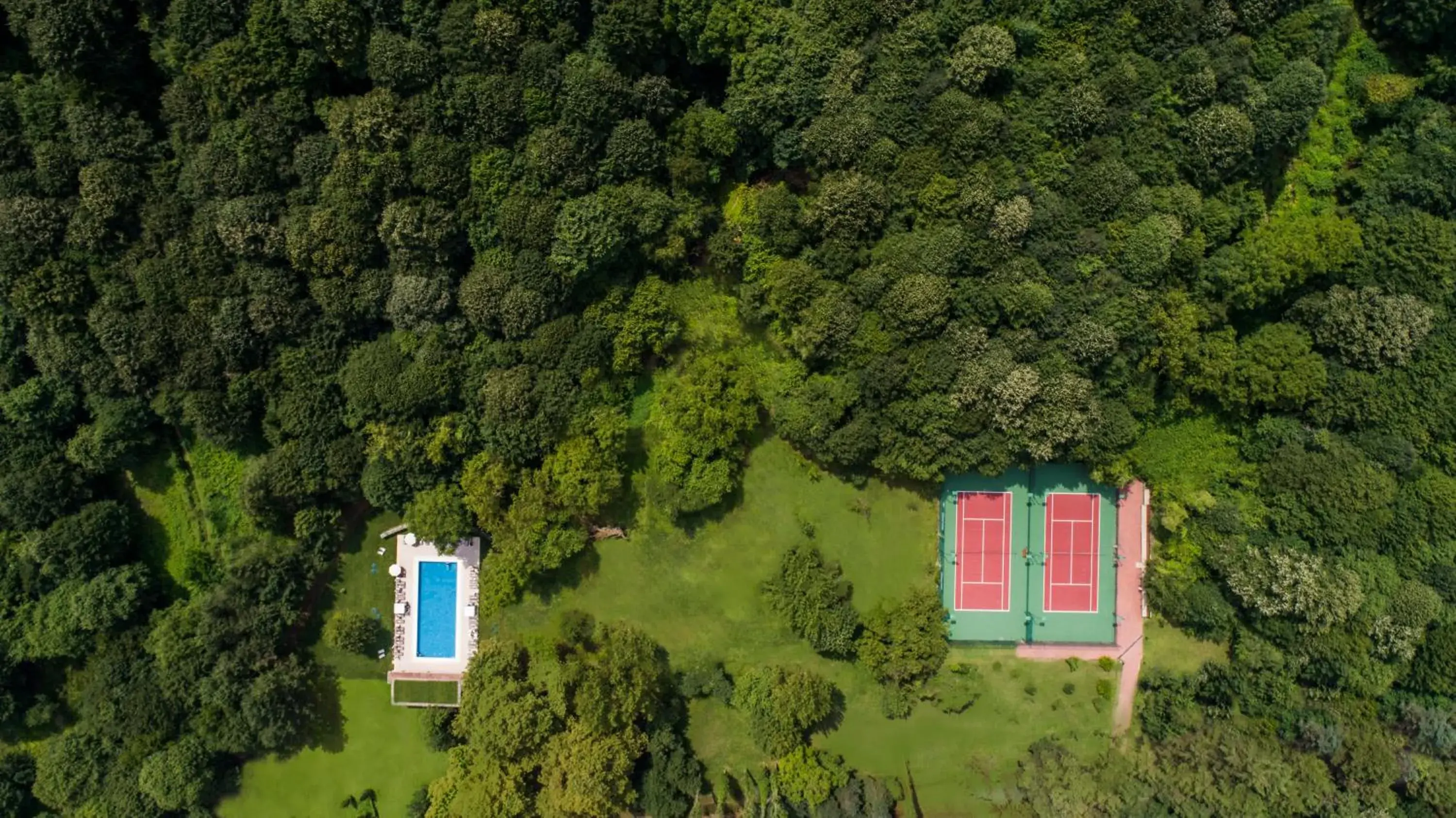 Swimming pool, Bird's-eye View in NG Sapanca Wellness & Convention